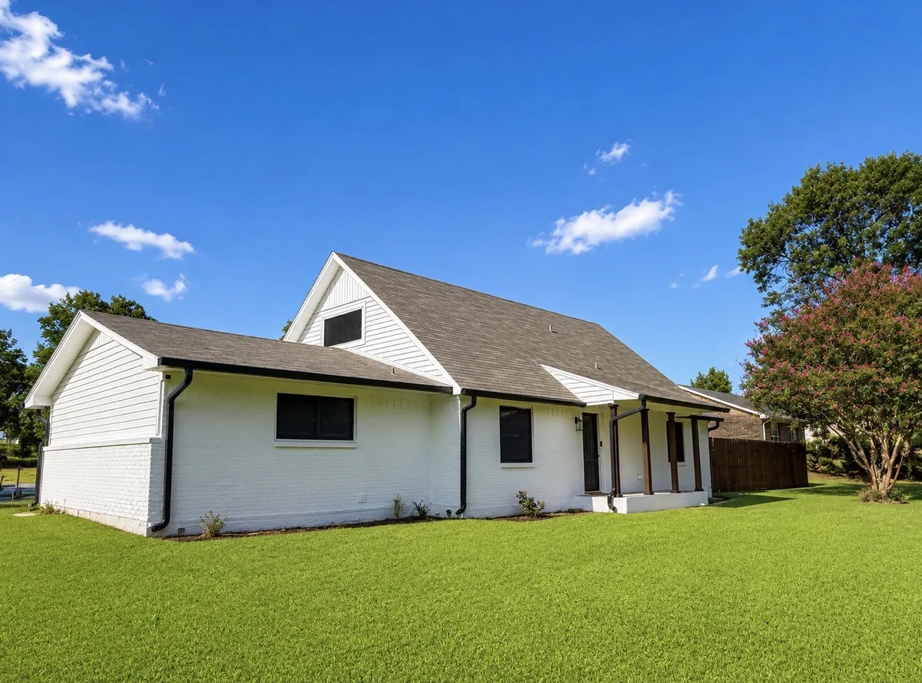 Single Family Residence For Sale in Van Zandt County , 519 Clearwater Road, Grand Saline, Texas 75140, 3 Bedroom, 2 Bathroom, 2 Garage spaces, 1,784 Sqft, built in 1979, mls#21335060, Real Estate Agent in Grand Saline, Homes For Sale in Van Zandt county, Homes For Sale in Grand Saline, Realtor in Grand Saline Texas, Real Estate Brokerage Independent Realty Texas, Luminita Cordes Realtor