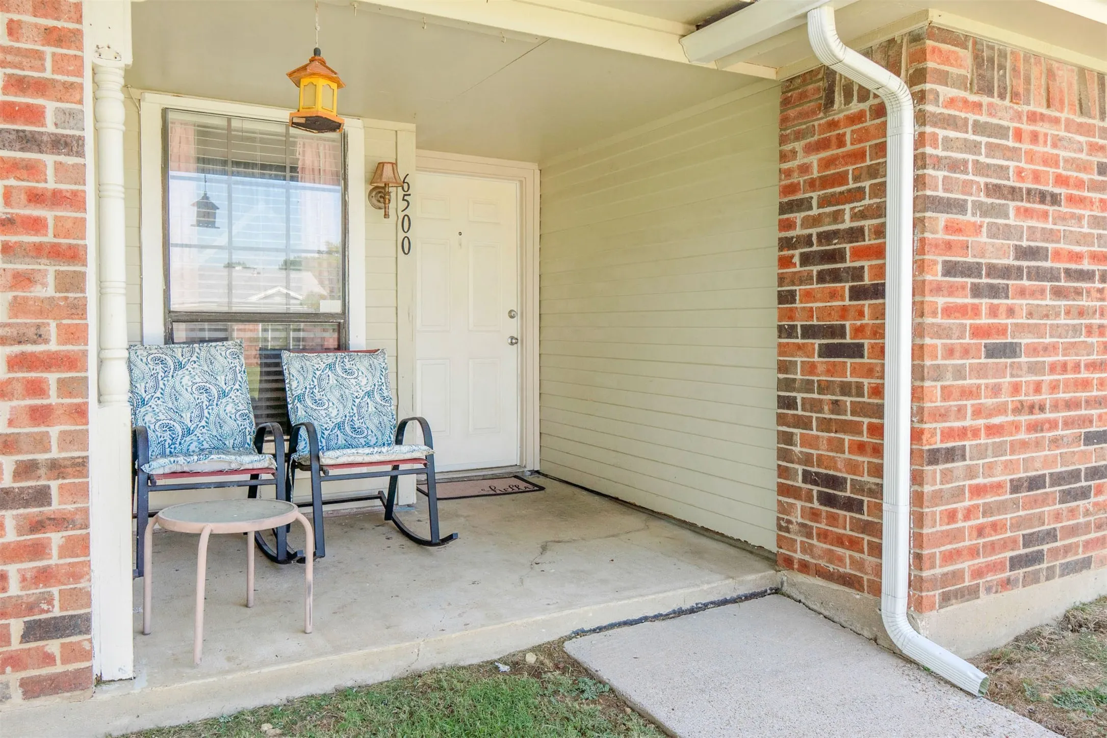 Single Family Residence For Sale in Tarrant County , 6500 Hughes Drive, Watauga, Texas 76148, 3 Bedroom, 2 Bathroom, Garage spaces, 1,715 Sqft, built in 1983, mls#21334847, Real Estate Agent in Watauga, Homes For Sale in Tarrant county, Homes For Sale in Watauga, Realtor in Watauga Texas, Real Estate Brokerage Independent Realty Texas, Luminita Cordes Realtor