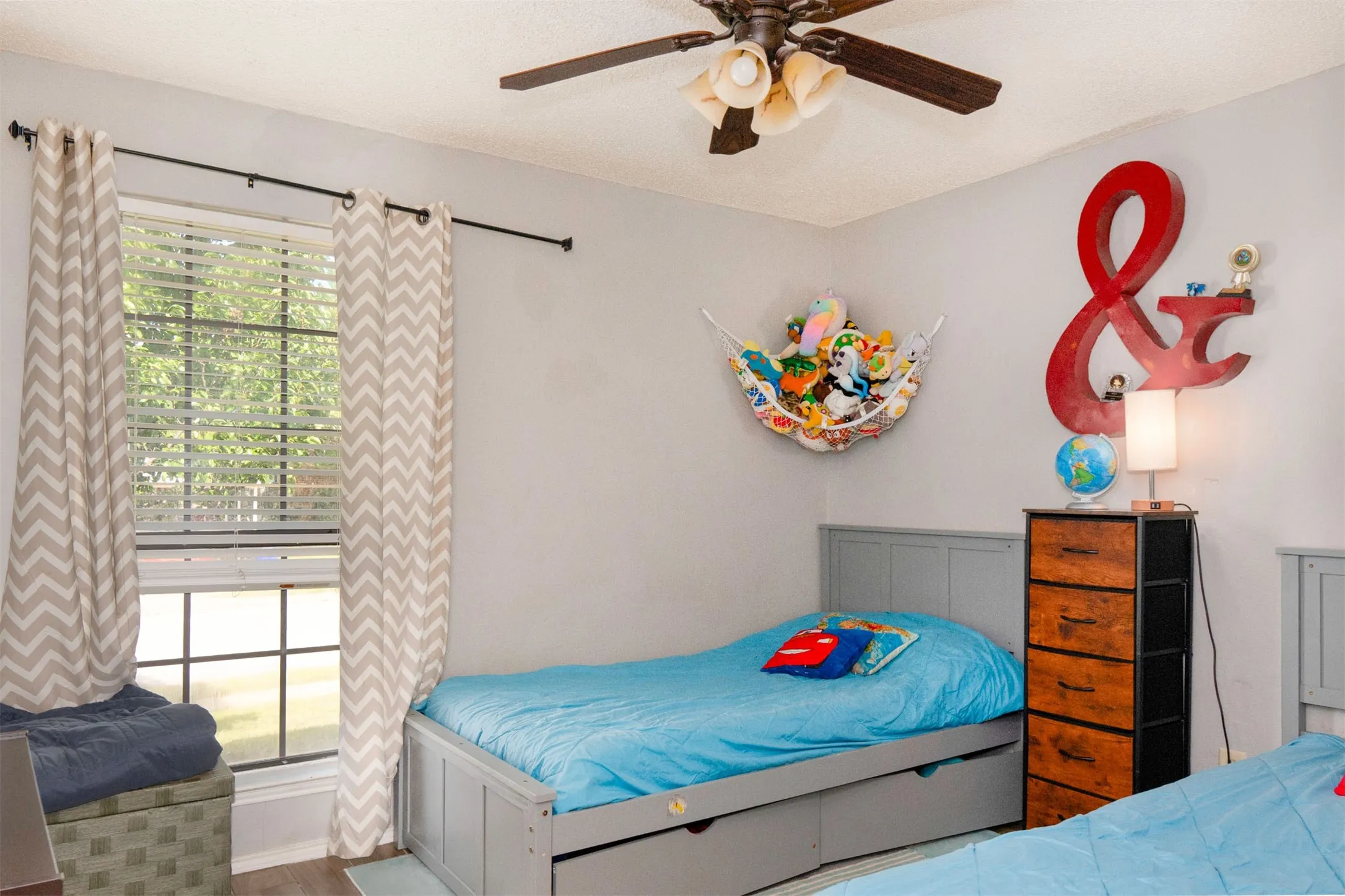 Single Family Residence For Sale in Tarrant County , 6500 Hughes Drive, Watauga, Texas 76148, 3 Bedroom, 2 Bathroom, Garage spaces, 1,715 Sqft, built in 1983, mls#21334847, Real Estate Agent in Watauga, Homes For Sale in Tarrant county, Homes For Sale in Watauga, Realtor in Watauga Texas, Real Estate Brokerage Independent Realty Texas, Luminita Cordes Realtor