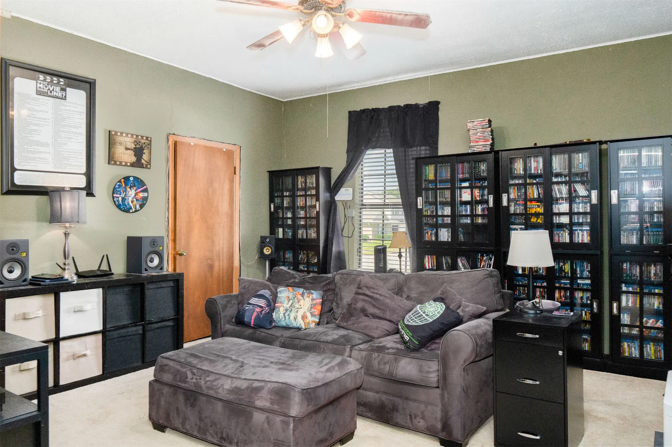Single Family Residence For Sale in Tarrant County , 6500 Hughes Drive, Watauga, Texas 76148, 3 Bedroom, 2 Bathroom, Garage spaces, 1,715 Sqft, built in 1983, mls#21334847, Real Estate Agent in Watauga, Homes For Sale in Tarrant county, Homes For Sale in Watauga, Realtor in Watauga Texas, Real Estate Brokerage Independent Realty Texas, Luminita Cordes Realtor
