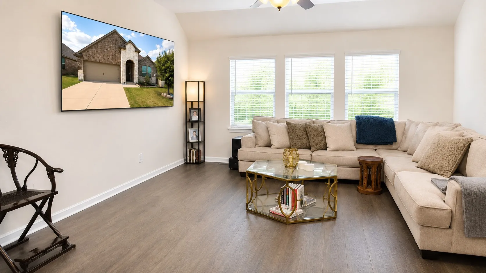 Single Family Residence For Sale in Collin County , 800 Goldenrod Lane, Princeton, Texas 75407, 4 Bedroom, 2 Bathroom, 2 Garage spaces, 2,036 Sqft, built in 2021, mls#21332263, Real Estate Agent in Princeton, Homes For Sale in Collin county, Homes For Sale in Princeton, Realtor in Princeton Texas, Real Estate Brokerage Independent Realty Texas, Luminita Cordes Realtor