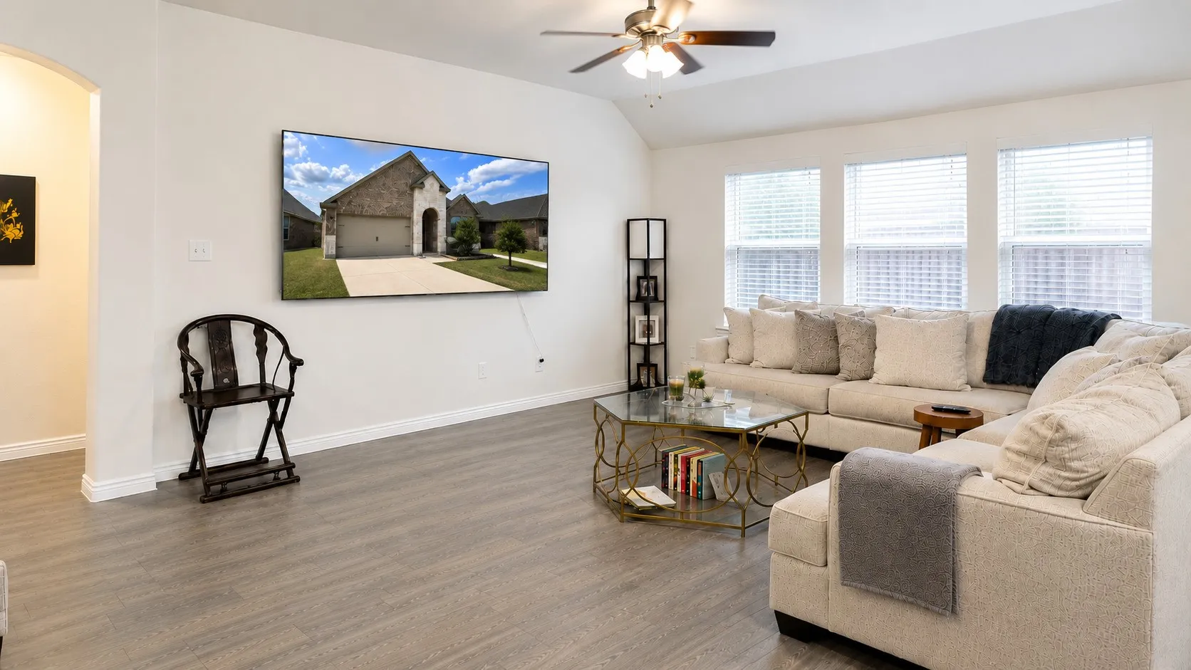 Single Family Residence For Sale in Collin County , 800 Goldenrod Lane, Princeton, Texas 75407, 4 Bedroom, 2 Bathroom, 2 Garage spaces, 2,036 Sqft, built in 2021, mls#21332263, Real Estate Agent in Princeton, Homes For Sale in Collin county, Homes For Sale in Princeton, Realtor in Princeton Texas, Real Estate Brokerage Independent Realty Texas, Luminita Cordes Realtor