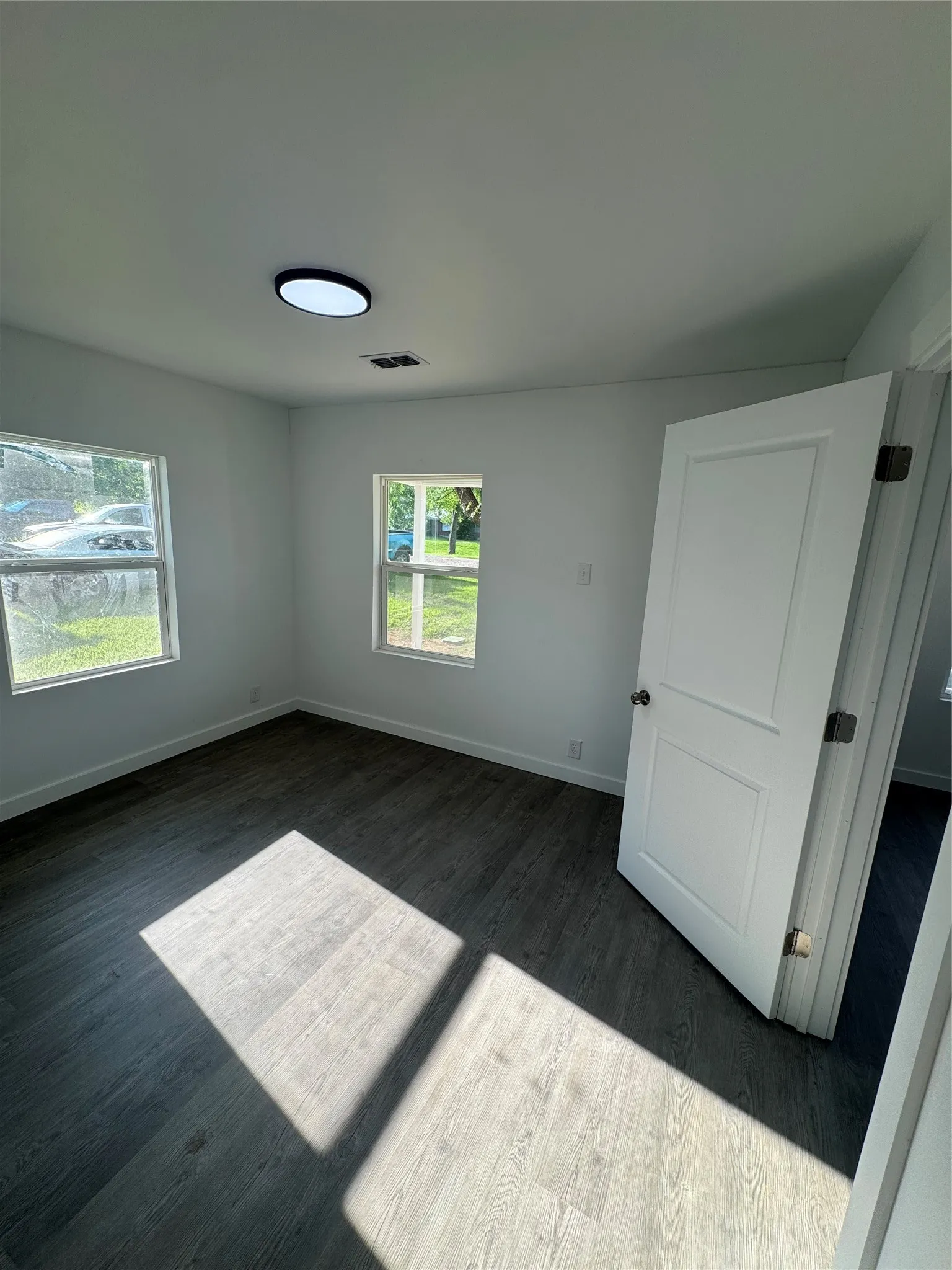 Single Family Residence For Sale in Van Zandt County , 606 W Wolfe Street, Grand Saline, Texas 75140, 2 Bedroom, 1 Bathroom, Garage spaces, 904 Sqft, built in 1953, mls#21335071, Real Estate Agent in Grand Saline, Homes For Sale in Van Zandt county, Homes For Sale in Grand Saline, Realtor in Grand Saline Texas, Real Estate Brokerage Independent Realty Texas, Luminita Cordes Realtor