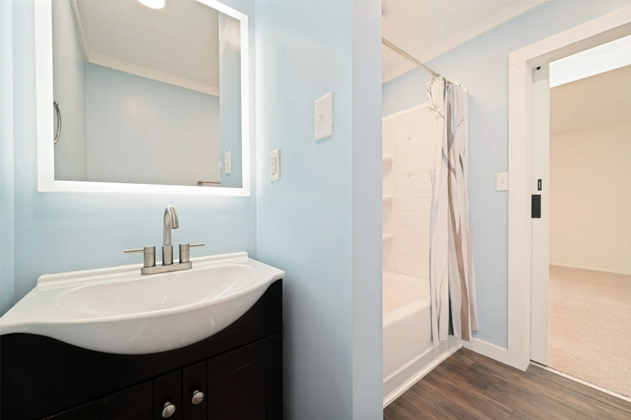 Single Family Residence For Sale in Collin County , 5713 Pecan Place Drive, Mc Kinney, Texas 75071, 4 Bedroom, 3 Bathroom, 2 Garage spaces, 2,255 Sqft, built in 1978, mls#21334672, Real Estate Agent in Mc Kinney, Homes For Sale in Collin county, Homes For Sale in Mc Kinney, Realtor in Mc Kinney Texas, Real Estate Brokerage Independent Realty Texas, Luminita Cordes Realtor