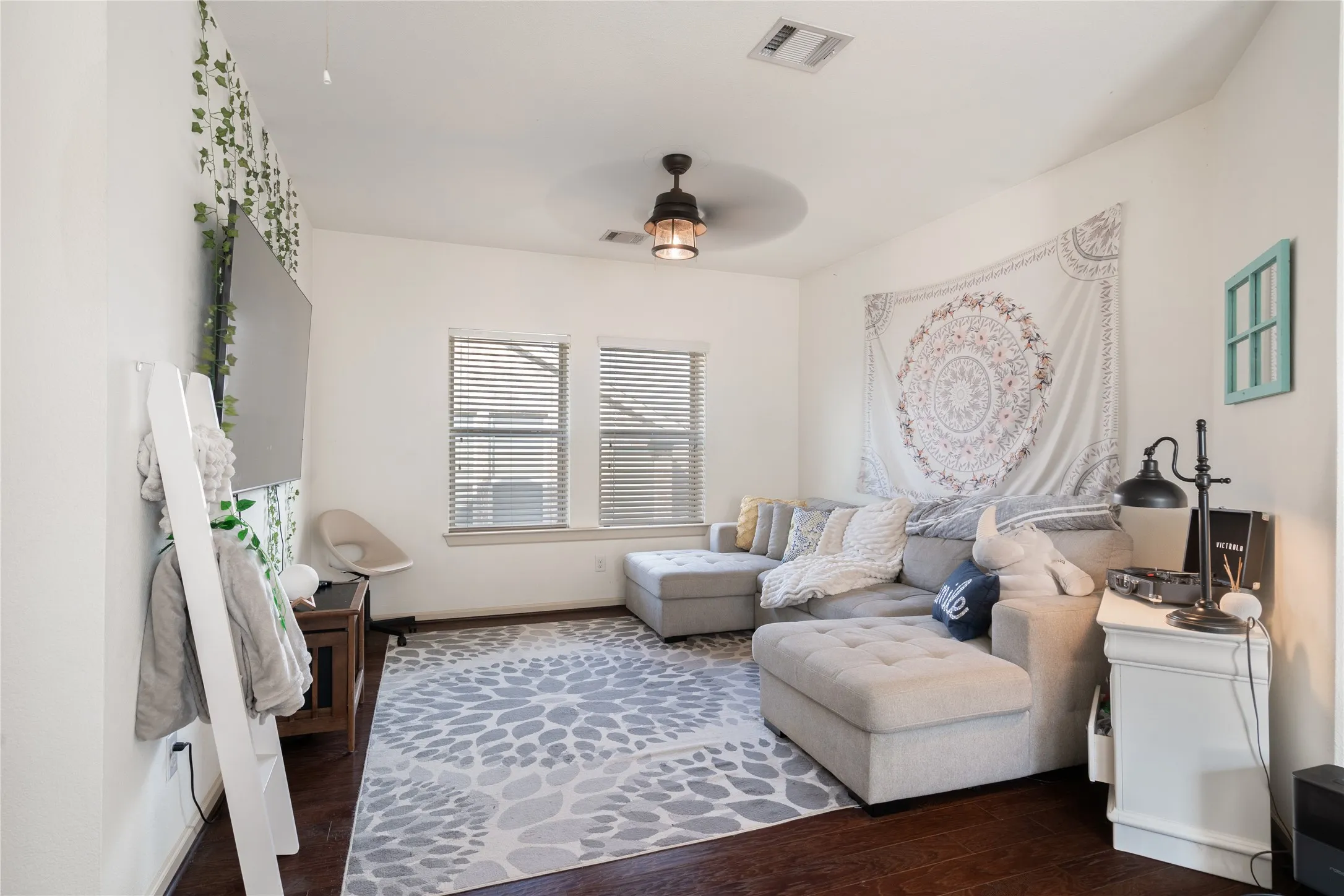 Upstairs 2nd living area, game room, or playroom, whatever works for you!