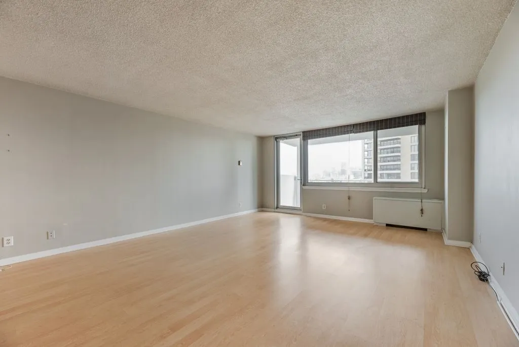 Condominium For Rent in Dallas County , 3883 Turtle Creek Boulevard 1408, Dallas, Texas 75219, 1 Bedroom, 1 Bathroom, 1 Garage spaces, 772 Sqft, built in 1963, mls#21335078, Real Estate Agent in Dallas, Homes For Rent in Dallas county, Homes For Rent in Dallas, Realtor in Dallas Texas, Real Estate Brokerage Independent Realty Texas, Luminita Cordes Realtor