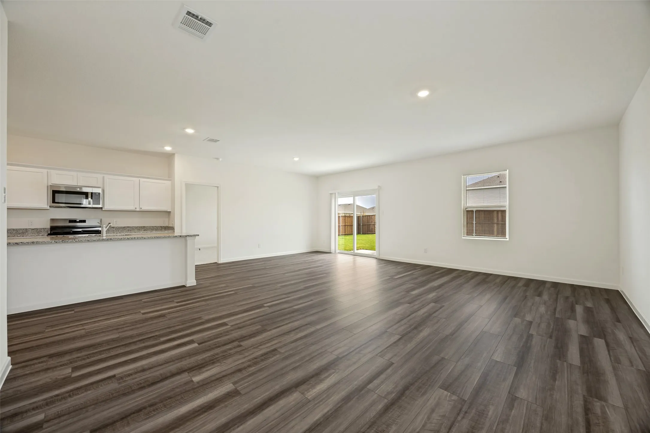 Single Family Residence For Rent in Grayson County , 1425 Elliott Road, Howe, Texas 75459, 4 Bedroom, 2 Bathroom, 2 Garage spaces, 1,827 Sqft, built in 2026, mls#21335070, Real Estate Agent in Howe, Homes For Rent in Grayson county, Homes For Rent in Howe, Realtor in Howe Texas, Real Estate Brokerage Independent Realty Texas, Luminita Cordes Realtor