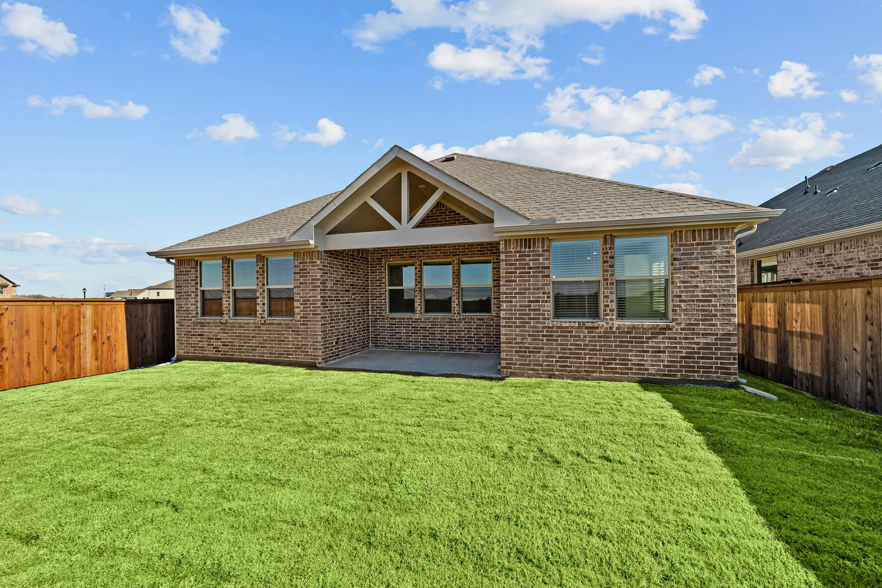 Single Family Residence For Sale in Rockwall County , 2031 Roaring Fork Drive, Royse City, Texas 75189, 3 Bedrooms, 2 Bathrooms, 2 Garage spaces, 1,861 Sqft, built in 2024, Price $330,000, mls#21335082, Real Estate Agent in Royse City, Homes For Sale in Rockwall county, Homes For Sale in Royse City, Realtor in Royse City Texas, Real Estate Brokerage Independent Realty Texas, Luminita Cordes Realtor