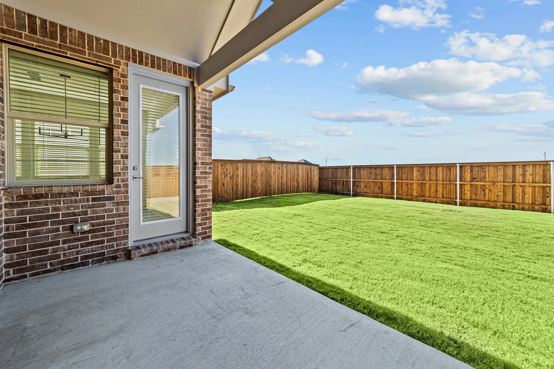 Single Family Residence For Sale in Rockwall County , 2031 Roaring Fork Drive, Royse City, Texas 75189, 3 Bedrooms, 2 Bathrooms, 2 Garage spaces, 1,861 Sqft, built in 2024, Price $330,000, mls#21335082, Real Estate Agent in Royse City, Homes For Sale in Rockwall county, Homes For Sale in Royse City, Realtor in Royse City Texas, Real Estate Brokerage Independent Realty Texas, Luminita Cordes Realtor