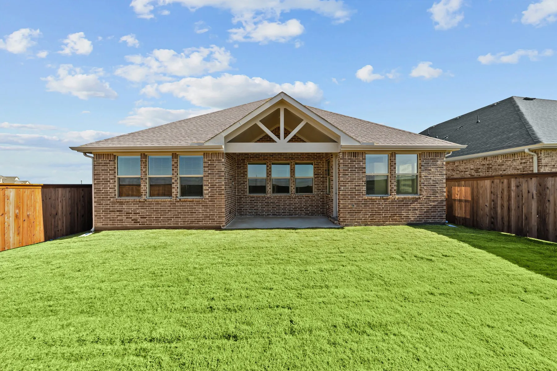 Single Family Residence For Sale in Rockwall County , 2031 Roaring Fork Drive, Royse City, Texas 75189, 3 Bedrooms, 2 Bathrooms, 2 Garage spaces, 1,861 Sqft, built in 2024, Price $330,000, mls#21335082, Real Estate Agent in Royse City, Homes For Sale in Rockwall county, Homes For Sale in Royse City, Realtor in Royse City Texas, Real Estate Brokerage Independent Realty Texas, Luminita Cordes Realtor