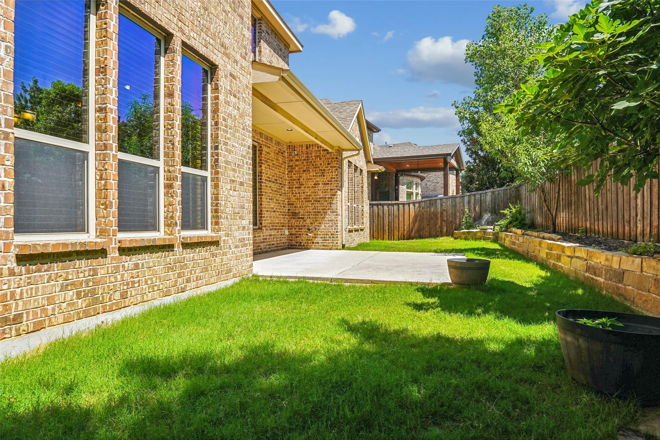 Single Family Residence For Rent in Tarrant County , 1225 Huron Drive, Grapevine, Texas 76051, 5 Bedrooms, 5 Bathrooms, 3 Garage spaces, 4,539 Sqft, built in 2014, Price $5,800, mls#21335084, Real Estate Agent in Grapevine, Homes For Rent in Tarrant county, Homes For Rent in Grapevine, Realtor in Grapevine Texas, Real Estate Brokerage Independent Realty Texas, Luminita Cordes Realtor