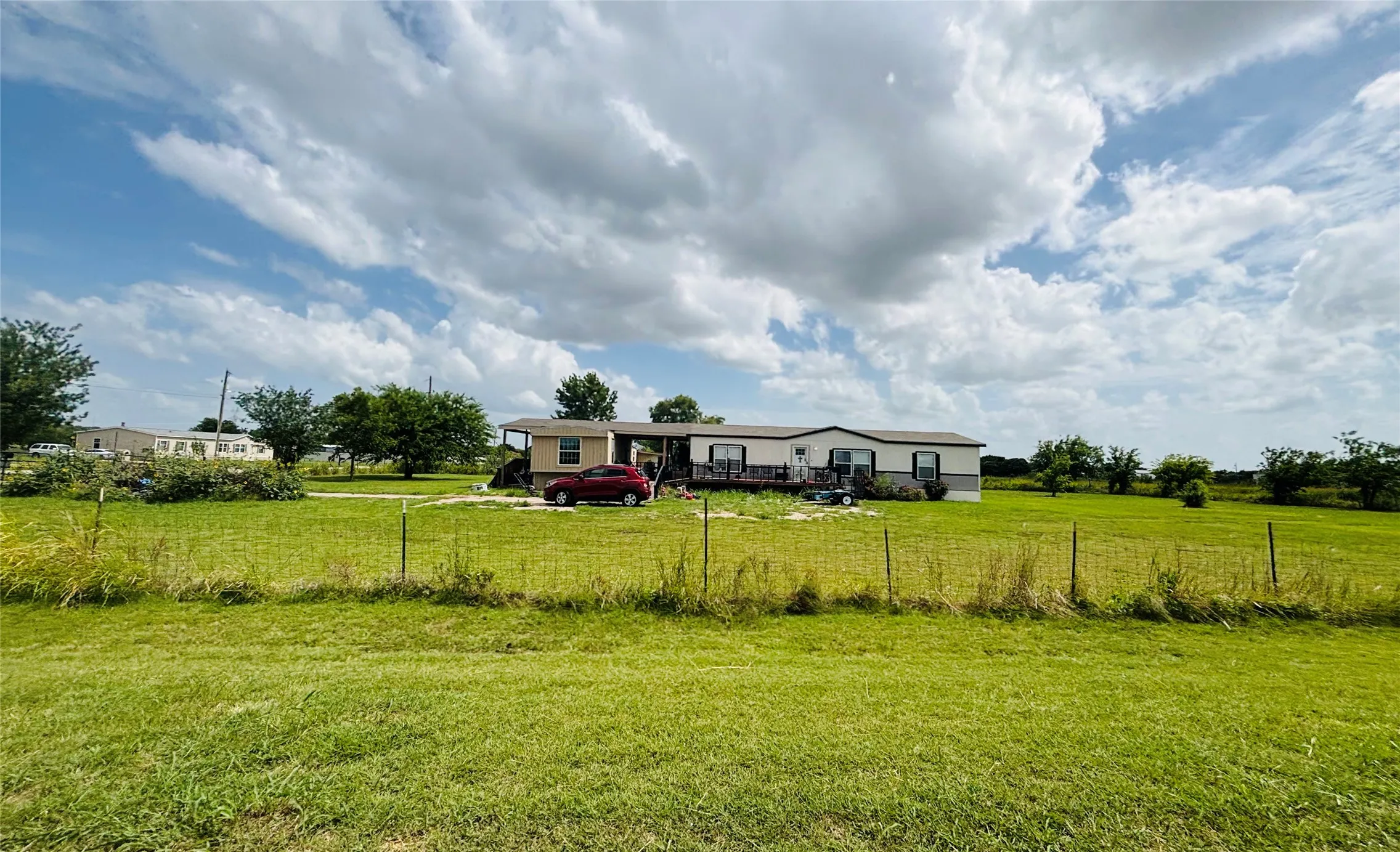 Mobile Home For Sale in Johnson County , 6629 Laurel Lane, Joshua, Texas 76058, 3 Bedroom, 2 Bathroom, Garage spaces, 1,568 Sqft, built in 2022, mls#21335092, Real Estate Agent in Joshua, Homes For Sale in Johnson county, Homes For Sale in Joshua, Realtor in Joshua Texas, Real Estate Brokerage Independent Realty Texas, Luminita Cordes Realtor