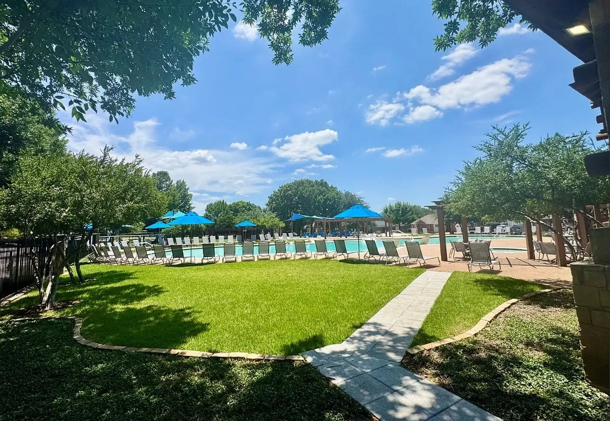 Single Family Residence For Sale in Collin County , 8300 Silverado Trail, Mc Kinney, Texas 75070, 3 Bedroom, 2 Bathroom, 2 Garage spaces, 2,378 Sqft, built in 2006, mls#21332761, Real Estate Agent in Mc Kinney, Homes For Sale in Collin county, Homes For Sale in Mc Kinney, Realtor in Mc Kinney Texas, Real Estate Brokerage Independent Realty Texas, Luminita Cordes Realtor
