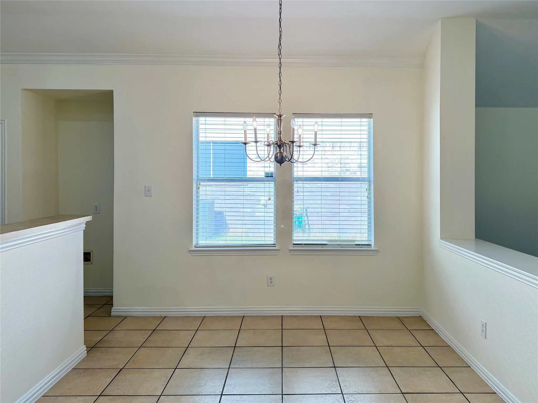 Single Family Residence For Rent in Denton County , 211 Parakeet Drive, Little Elm, Texas 75068, 4 Bedroom, 2 Bathroom, 2 Garage spaces, 1,975 Sqft, built in 2006, mls#21335087, Real Estate Agent in Little Elm, Homes For Rent in Denton county, Homes For Rent in Little Elm, Realtor in Little Elm Texas, Real Estate Brokerage Independent Realty Texas, Luminita Cordes Realtor