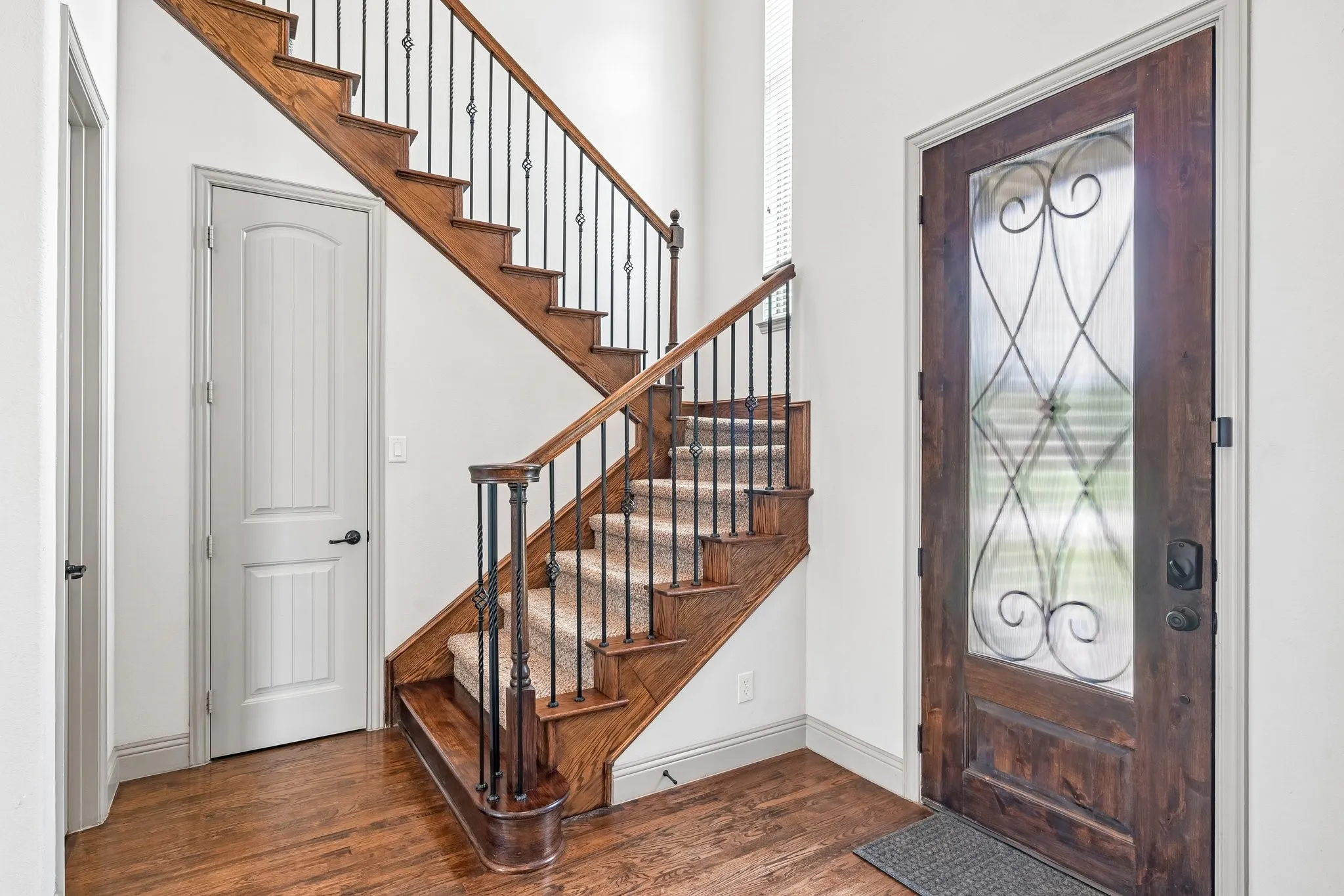 Single Family Residence For Sale in Collin County , 401 Pendall Drive, Wylie, Texas 75098, 4 Bedroom, 4 Bathroom, 3 Garage spaces, 3,859 Sqft, built in 2014, mls#21330849, Real Estate Agent in Wylie, Homes For Sale in Collin county, Homes For Sale in Wylie, Realtor in Wylie Texas, Real Estate Brokerage Independent Realty Texas, Luminita Cordes Realtor