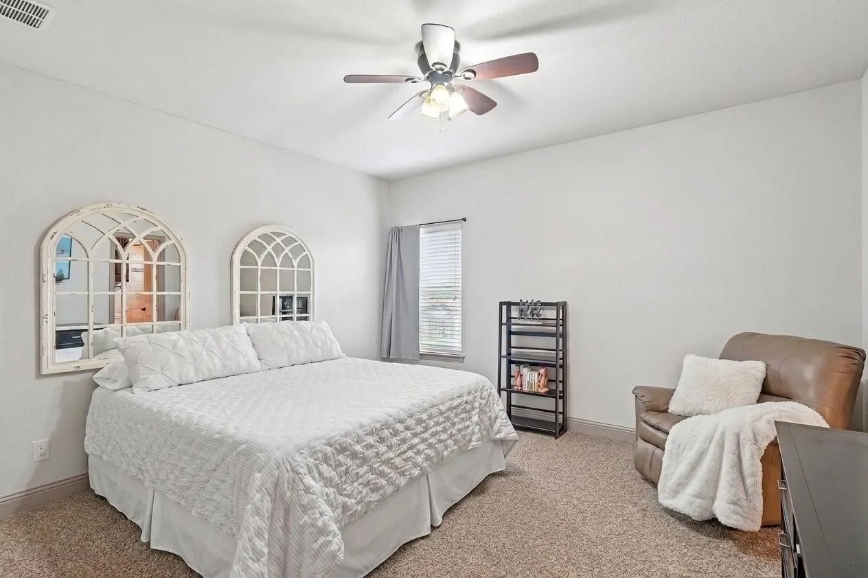 Single Family Residence For Sale in Collin County , 401 Pendall Drive, Wylie, Texas 75098, 4 Bedroom, 4 Bathroom, 3 Garage spaces, 3,859 Sqft, built in 2014, mls#21330849, Real Estate Agent in Wylie, Homes For Sale in Collin county, Homes For Sale in Wylie, Realtor in Wylie Texas, Real Estate Brokerage Independent Realty Texas, Luminita Cordes Realtor