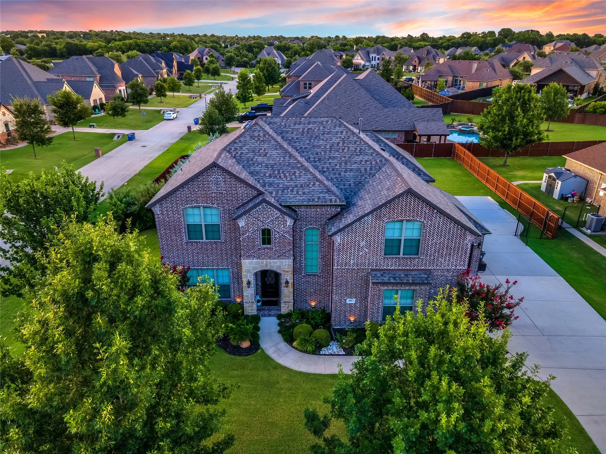 Single Family Residence For Sale in Collin County , 401 Pendall Drive, Wylie, Texas 75098, 4 Bedroom, 4 Bathroom, 3 Garage spaces, 3,859 Sqft, built in 2014, mls#21330849, Real Estate Agent in Wylie, Homes For Sale in Collin county, Homes For Sale in Wylie, Realtor in Wylie Texas, Real Estate Brokerage Independent Realty Texas, Luminita Cordes Realtor