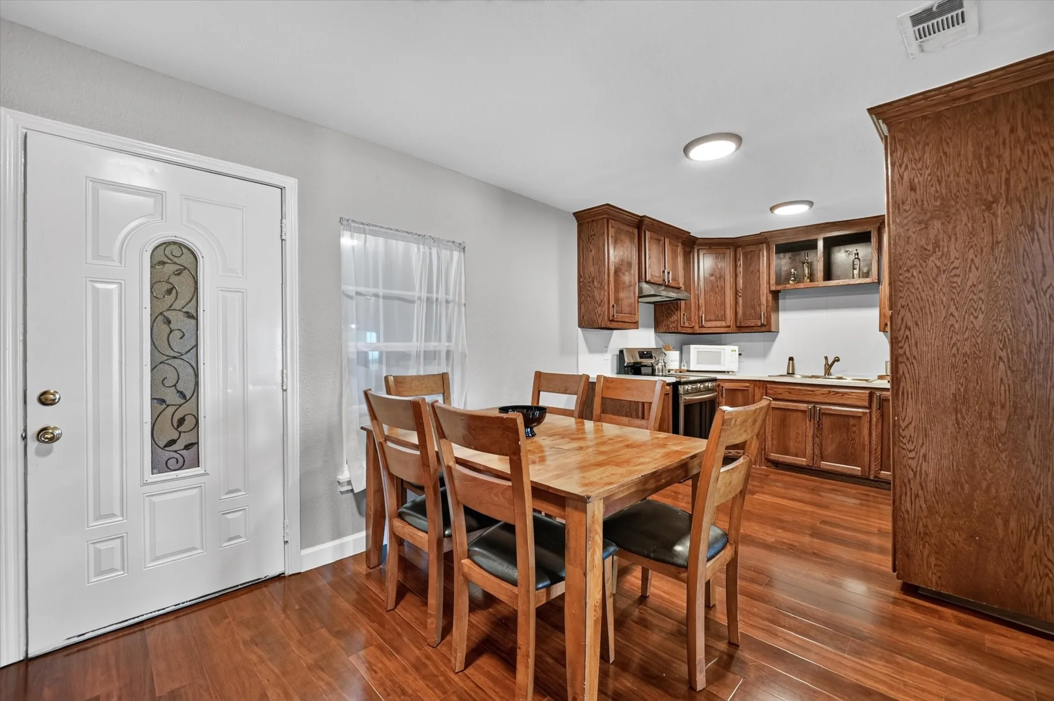 Single Family Residence For Sale in Denton County , 7725 FM 2164, Sanger, Texas 76266, 4 Bedrooms, 3 Bathrooms, Garage spaces, 2,469 Sqft, built in 1967, Price $850,000, mls#21335095, Real Estate Agent in Sanger, Homes For Sale in Denton county, Homes For Sale in Sanger, Realtor in Sanger Texas, Real Estate Brokerage Independent Realty Texas, Luminita Cordes Realtor