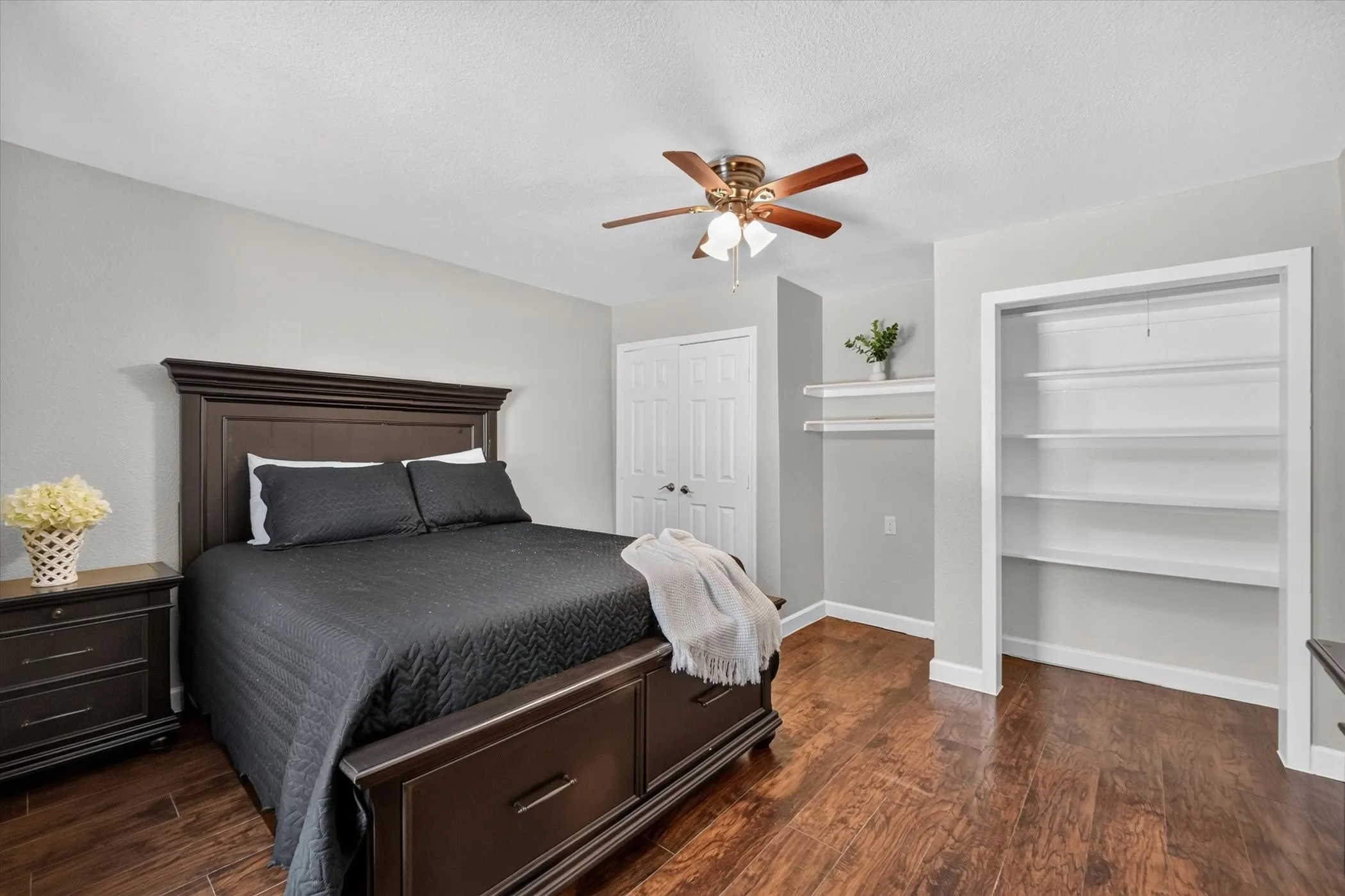 Single Family Residence For Sale in Denton County , 7725 FM 2164, Sanger, Texas 76266, 4 Bedrooms, 3 Bathrooms, Garage spaces, 2,469 Sqft, built in 1967, Price $850,000, mls#21335095, Real Estate Agent in Sanger, Homes For Sale in Denton county, Homes For Sale in Sanger, Realtor in Sanger Texas, Real Estate Brokerage Independent Realty Texas, Luminita Cordes Realtor