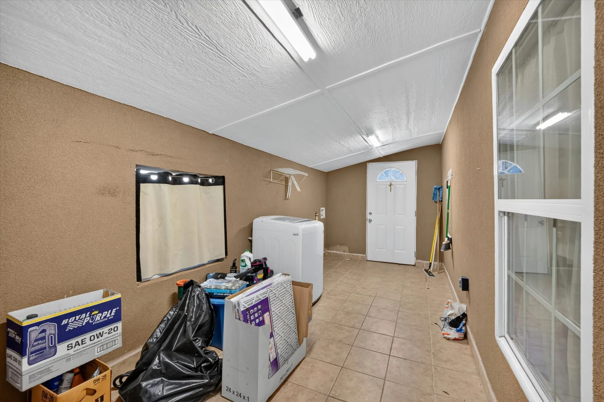 Single Family Residence For Sale in Denton County , 7725 FM 2164, Sanger, Texas 76266, 4 Bedrooms, 3 Bathrooms, Garage spaces, 2,469 Sqft, built in 1967, Price $850,000, mls#21335095, Real Estate Agent in Sanger, Homes For Sale in Denton county, Homes For Sale in Sanger, Realtor in Sanger Texas, Real Estate Brokerage Independent Realty Texas, Luminita Cordes Realtor