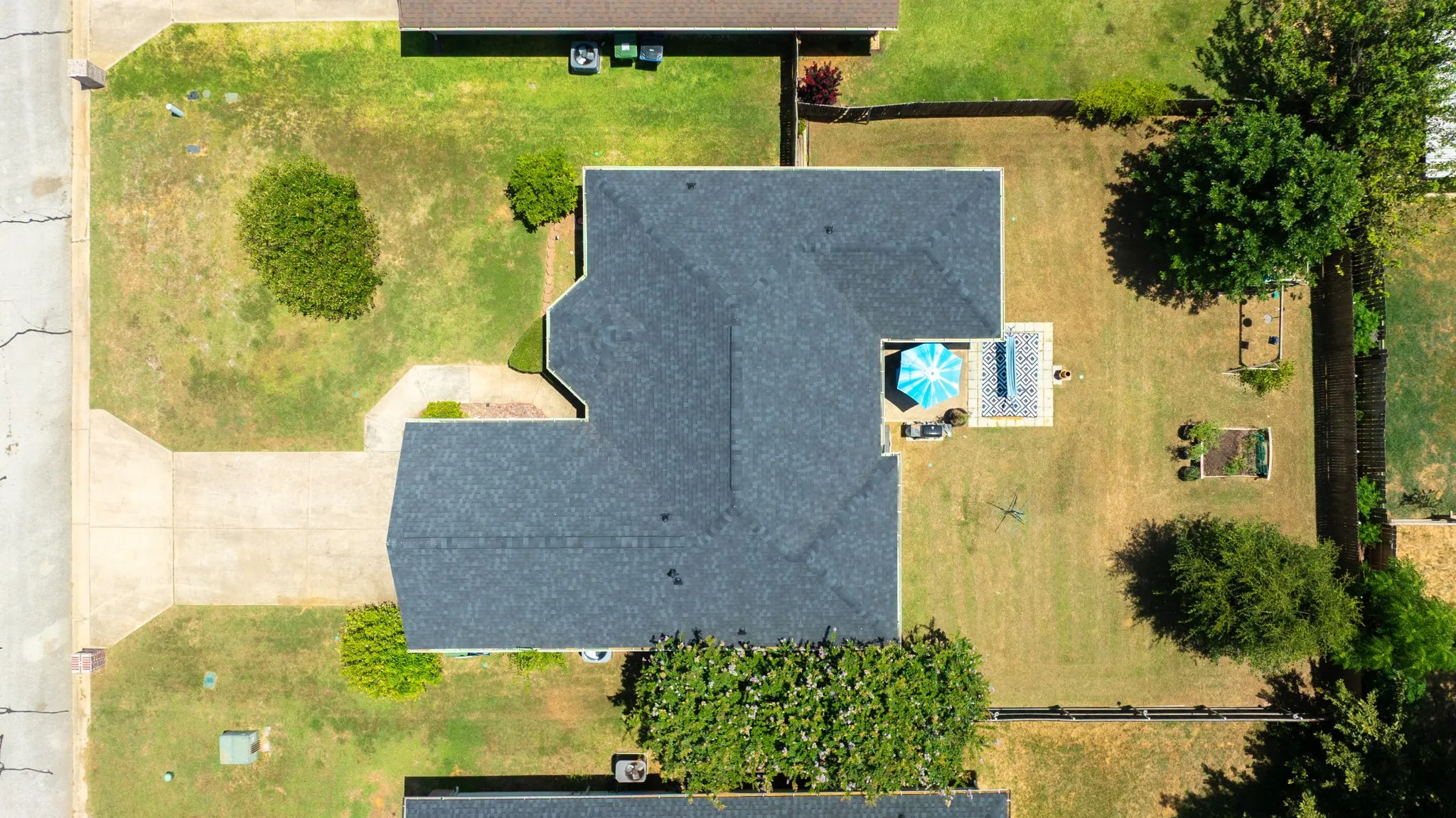 Single Family Residence For Sale in Denton County , 221 Quail Run, Aubrey, Texas 76227, 3 Bedroom, 2 Bathroom, 2 Garage spaces, 1,267 Sqft, built in 2006, mls#21330908, Real Estate Agent in Aubrey, Homes For Sale in Denton county, Homes For Sale in Aubrey, Realtor in Aubrey Texas, Real Estate Brokerage Independent Realty Texas, Luminita Cordes Realtor