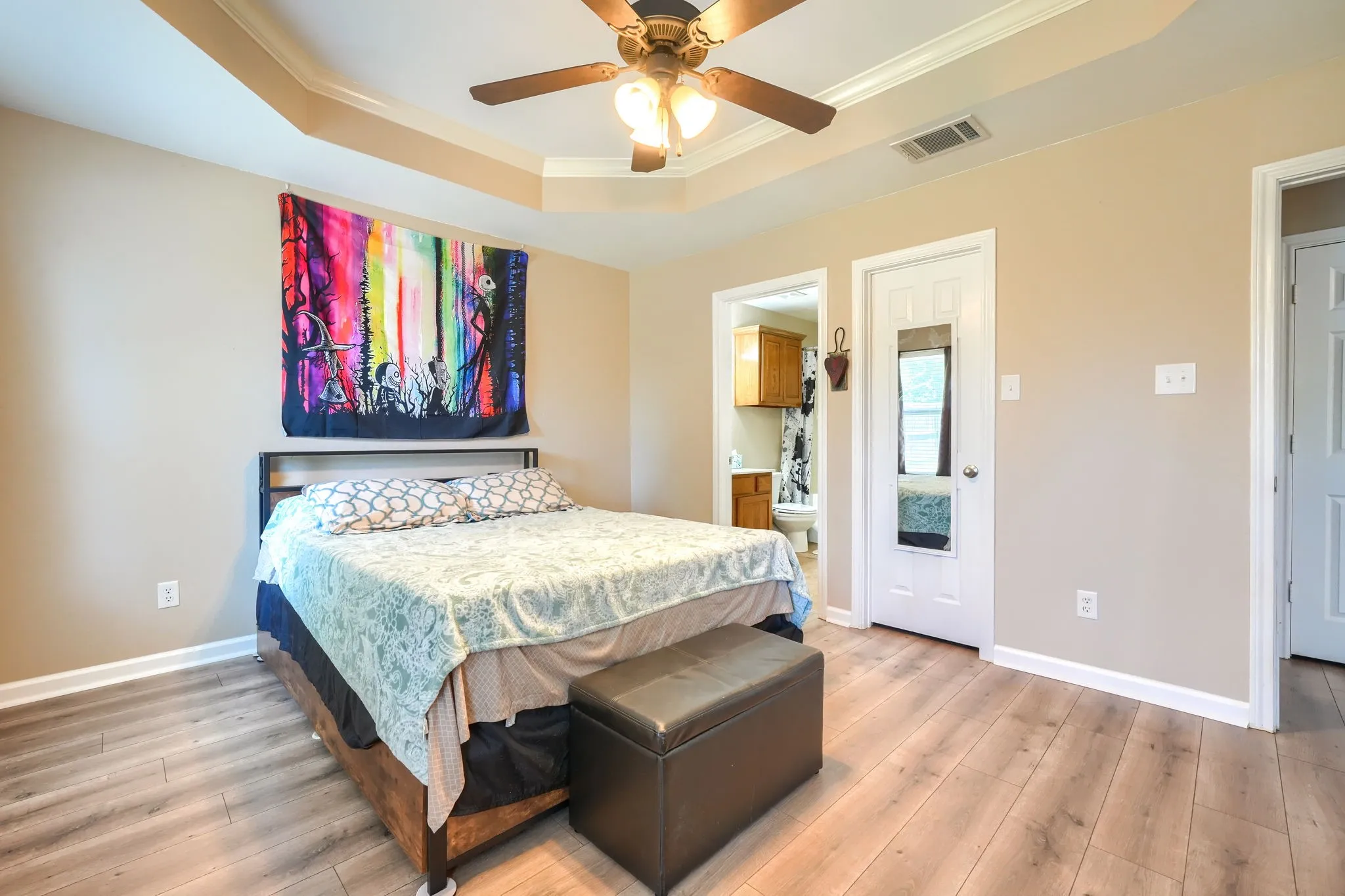 Single Family Residence For Sale in Denton County , 221 Quail Run, Aubrey, Texas 76227, 3 Bedroom, 2 Bathroom, 2 Garage spaces, 1,267 Sqft, built in 2006, mls#21330908, Real Estate Agent in Aubrey, Homes For Sale in Denton county, Homes For Sale in Aubrey, Realtor in Aubrey Texas, Real Estate Brokerage Independent Realty Texas, Luminita Cordes Realtor