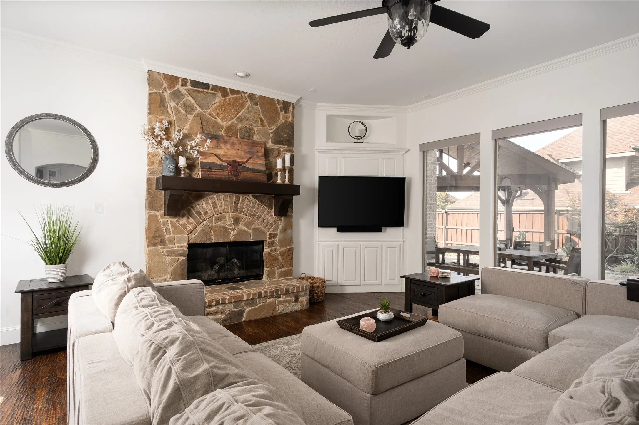 Single Family Residence For Sale in Denton County , 2312 Maidens Castle Drive, Lewisville, Texas 75056, 4 Bedroom, 5 Bathroom, 3 Garage spaces, 4,306 Sqft, built in 2007, mls#21334937, Real Estate Agent in Lewisville, Homes For Sale in Denton county, Homes For Sale in Lewisville, Realtor in Lewisville Texas, Real Estate Brokerage Independent Realty Texas, Luminita Cordes Realtor