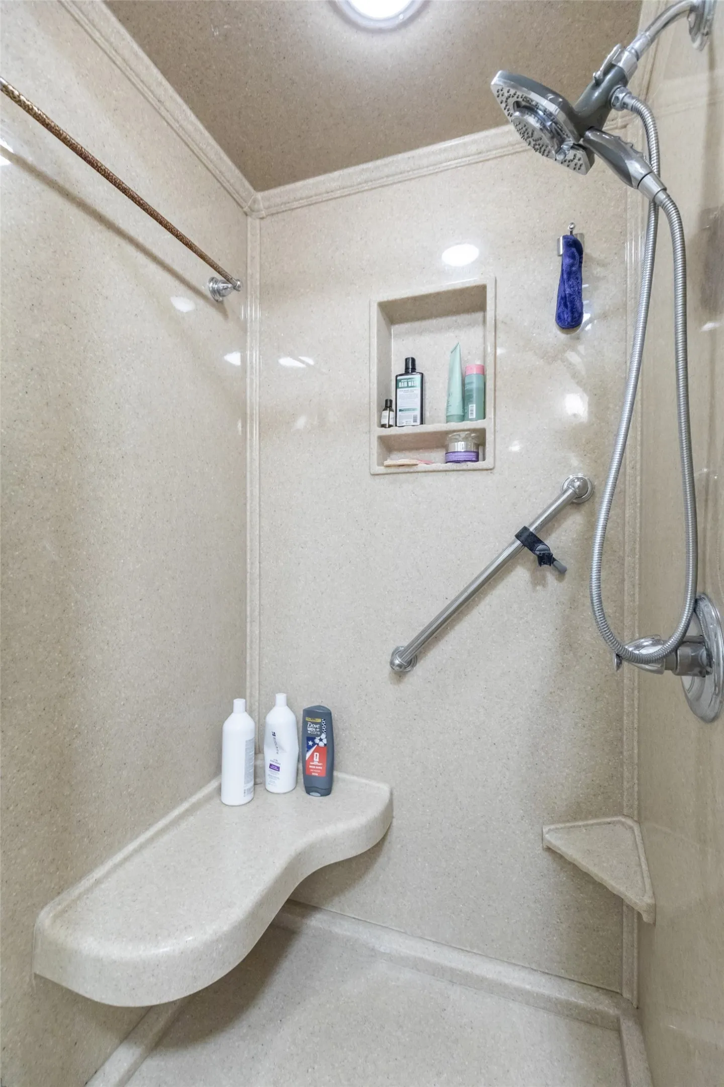 Condominium For Sale in Taylor County , 2732 Barrow Street, Abilene, Texas 79605, 3 Bedroom, 3 Bathroom, 2 Garage spaces, 2,758 Sqft, built in 1974, mls#21333357, Real Estate Agent in Abilene, Homes For Sale in Taylor county, Homes For Sale in Abilene, Realtor in Abilene Texas, Real Estate Brokerage Independent Realty Texas, Luminita Cordes Realtor