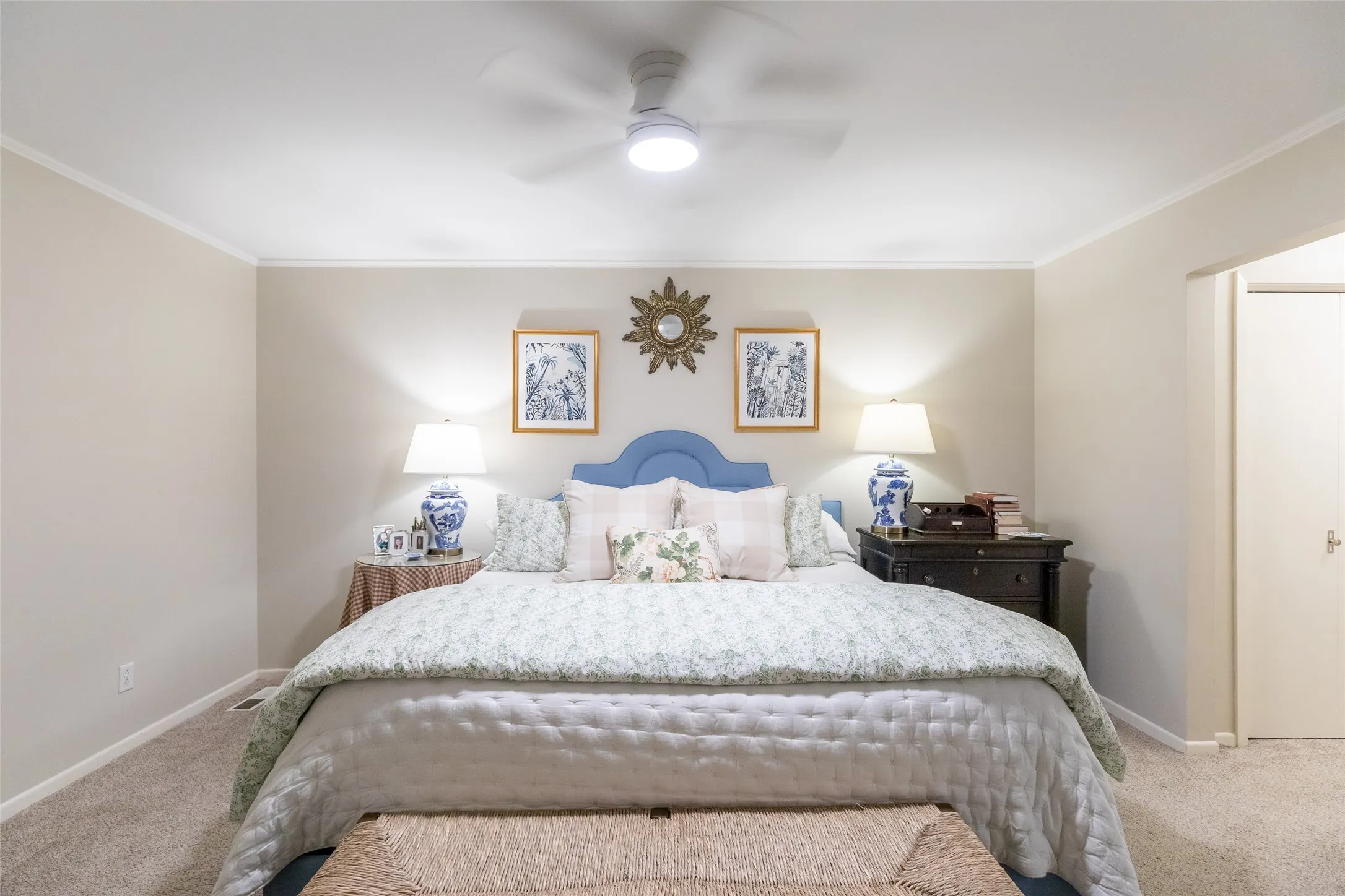 Condominium For Sale in Taylor County , 2732 Barrow Street, Abilene, Texas 79605, 3 Bedroom, 3 Bathroom, 2 Garage spaces, 2,758 Sqft, built in 1974, mls#21333357, Real Estate Agent in Abilene, Homes For Sale in Taylor county, Homes For Sale in Abilene, Realtor in Abilene Texas, Real Estate Brokerage Independent Realty Texas, Luminita Cordes Realtor