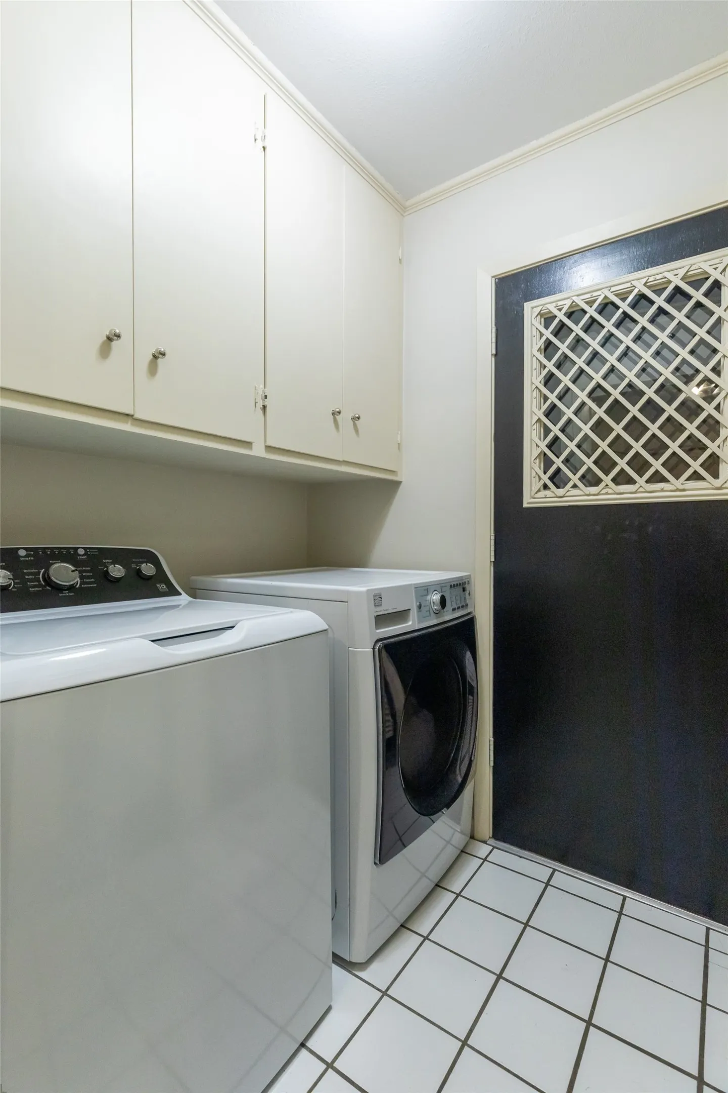 Condominium For Sale in Taylor County , 2732 Barrow Street, Abilene, Texas 79605, 3 Bedroom, 3 Bathroom, 2 Garage spaces, 2,758 Sqft, built in 1974, mls#21333357, Real Estate Agent in Abilene, Homes For Sale in Taylor county, Homes For Sale in Abilene, Realtor in Abilene Texas, Real Estate Brokerage Independent Realty Texas, Luminita Cordes Realtor
