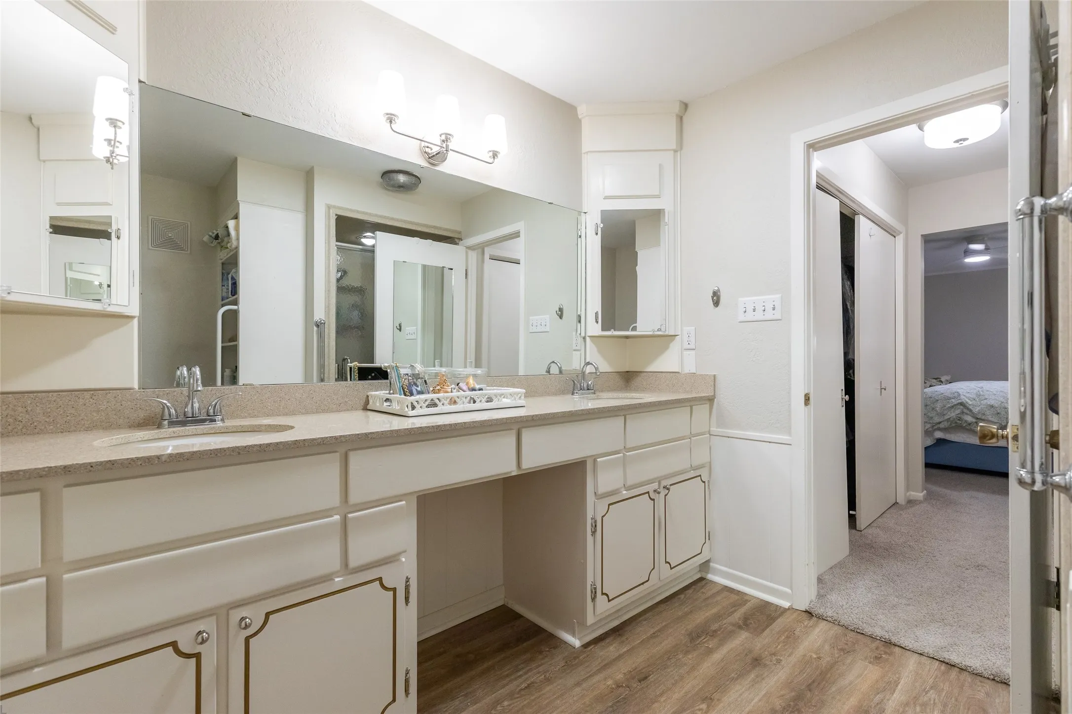 Condominium For Sale in Taylor County , 2732 Barrow Street, Abilene, Texas 79605, 3 Bedroom, 3 Bathroom, 2 Garage spaces, 2,758 Sqft, built in 1974, mls#21333357, Real Estate Agent in Abilene, Homes For Sale in Taylor county, Homes For Sale in Abilene, Realtor in Abilene Texas, Real Estate Brokerage Independent Realty Texas, Luminita Cordes Realtor