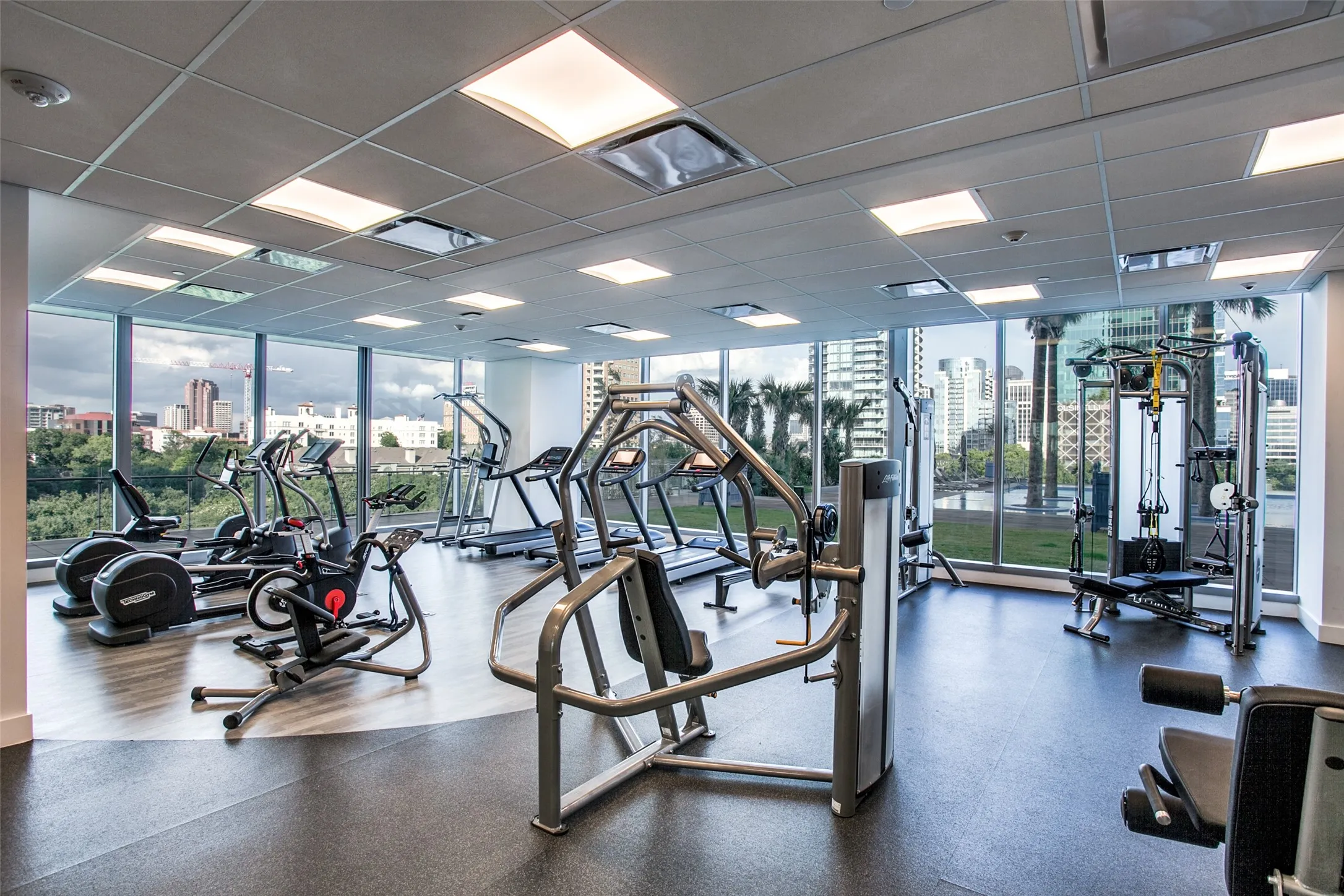 Condominium For Sale in Dallas County , 3130 N Harwood Street 1401, Dallas, Texas 75201, 3 Bedrooms, 4 Bathrooms, 2 Garage spaces, 2,231 Sqft, built in 2018, Price $1,712,000, mls#21333577, Real Estate Agent in Dallas, Homes For Sale in Dallas county, Homes For Sale in Dallas, Realtor in Dallas Texas, Real Estate Brokerage Independent Realty Texas, Luminita Cordes Realtor
