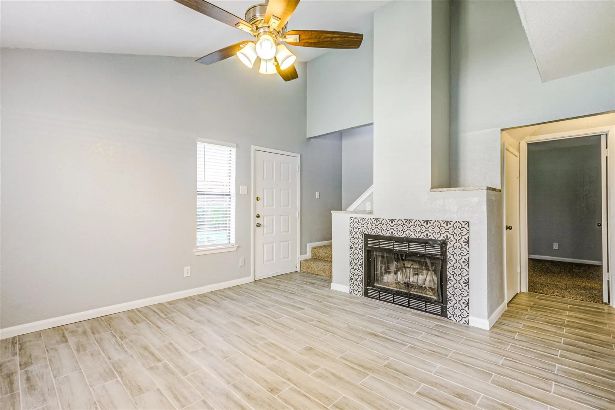 Condominium For Rent in Dallas County , 2240 Tarpley Road 324, Carrollton, Texas 75006, 3 Bedroom, 2 Bathroom, Garage spaces, 1,083 Sqft, built in 1982, mls#21335132, Real Estate Agent in Carrollton, Homes For Rent in Dallas county, Homes For Rent in Carrollton, Realtor in Carrollton Texas, Real Estate Brokerage Independent Realty Texas, Luminita Cordes Realtor