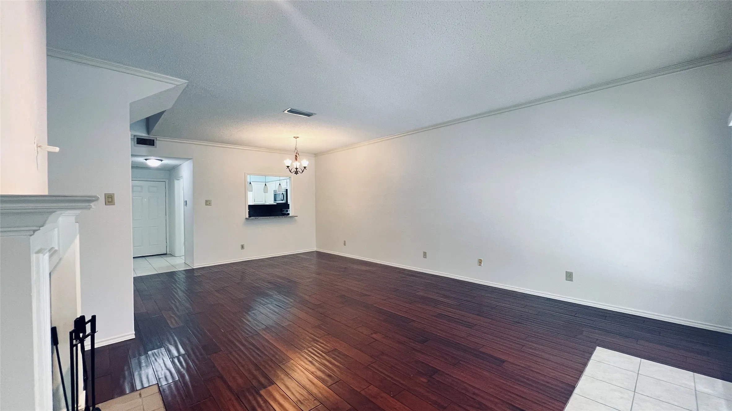 Condominium For Rent in Collin County , 5859 Frankford Road 1009, Dallas, Texas 75252, 2 Bedroom, 2 Bathroom, Garage spaces, 1,151 Sqft, built in 1985, mls#21334658, Real Estate Agent in Dallas, Homes For Rent in Collin county, Homes For Rent in Dallas, Realtor in Dallas Texas, Real Estate Brokerage Independent Realty Texas, Luminita Cordes Realtor