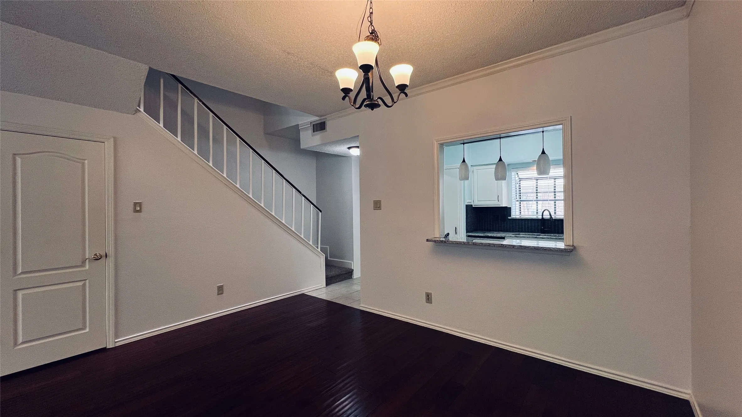 Condominium For Rent in Collin County , 5859 Frankford Road 1009, Dallas, Texas 75252, 2 Bedroom, 2 Bathroom, Garage spaces, 1,151 Sqft, built in 1985, mls#21334658, Real Estate Agent in Dallas, Homes For Rent in Collin county, Homes For Rent in Dallas, Realtor in Dallas Texas, Real Estate Brokerage Independent Realty Texas, Luminita Cordes Realtor