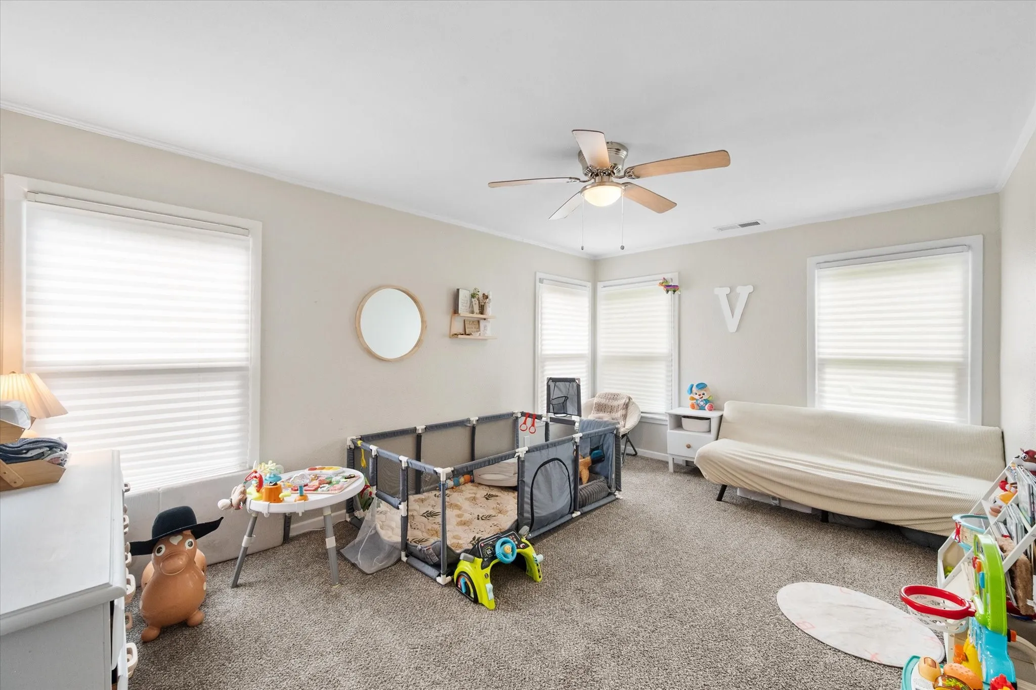 Single Family Residence For Sale in Navarro County , 1437 Ficklin Avenue, Corsicana, Texas 75110, 3 Bedroom, 2 Bathroom, Garage spaces, 1,592 Sqft, built in 1956, mls#21334865, Real Estate Agent in Corsicana, Homes For Sale in Navarro county, Homes For Sale in Corsicana, Realtor in Corsicana Texas, Real Estate Brokerage Independent Realty Texas, Luminita Cordes Realtor