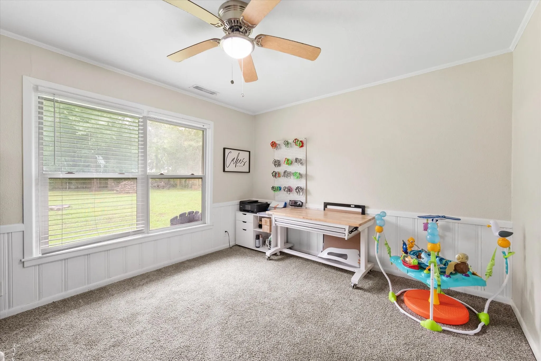 Single Family Residence For Sale in Navarro County , 1437 Ficklin Avenue, Corsicana, Texas 75110, 3 Bedroom, 2 Bathroom, Garage spaces, 1,592 Sqft, built in 1956, mls#21334865, Real Estate Agent in Corsicana, Homes For Sale in Navarro county, Homes For Sale in Corsicana, Realtor in Corsicana Texas, Real Estate Brokerage Independent Realty Texas, Luminita Cordes Realtor