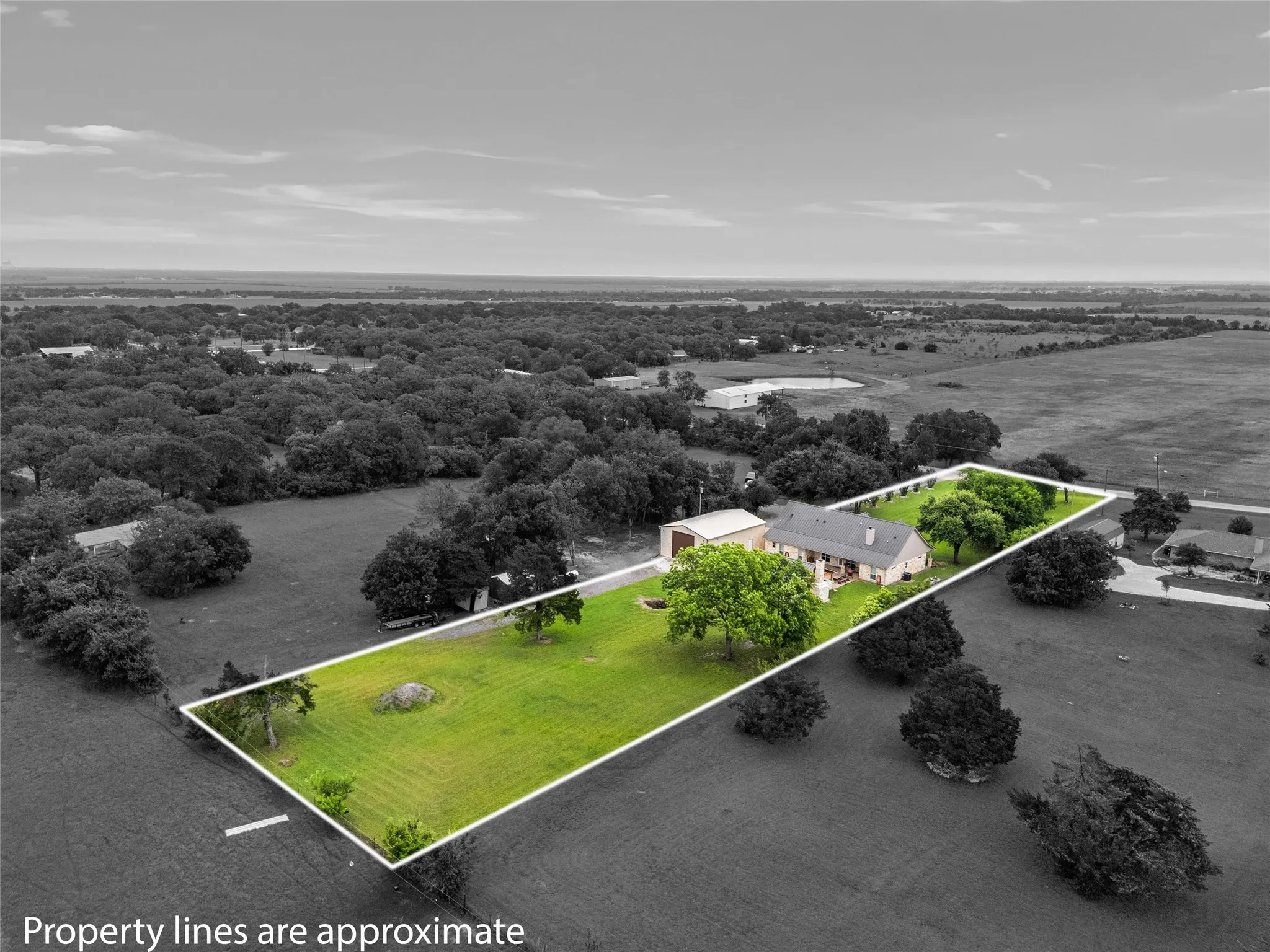 Single Family Residence For Sale in Mc Lennan County , 1117 Downsville Road, Robinson, Texas 76706, 4 Bedroom, 3 Bathroom, Garage spaces, 2,136 Sqft, built in 2013, mls#21334975, Real Estate Agent in Robinson, Homes For Sale in Mc Lennan county, Homes For Sale in Robinson, Realtor in Robinson Texas, Real Estate Brokerage Independent Realty Texas, Luminita Cordes Realtor