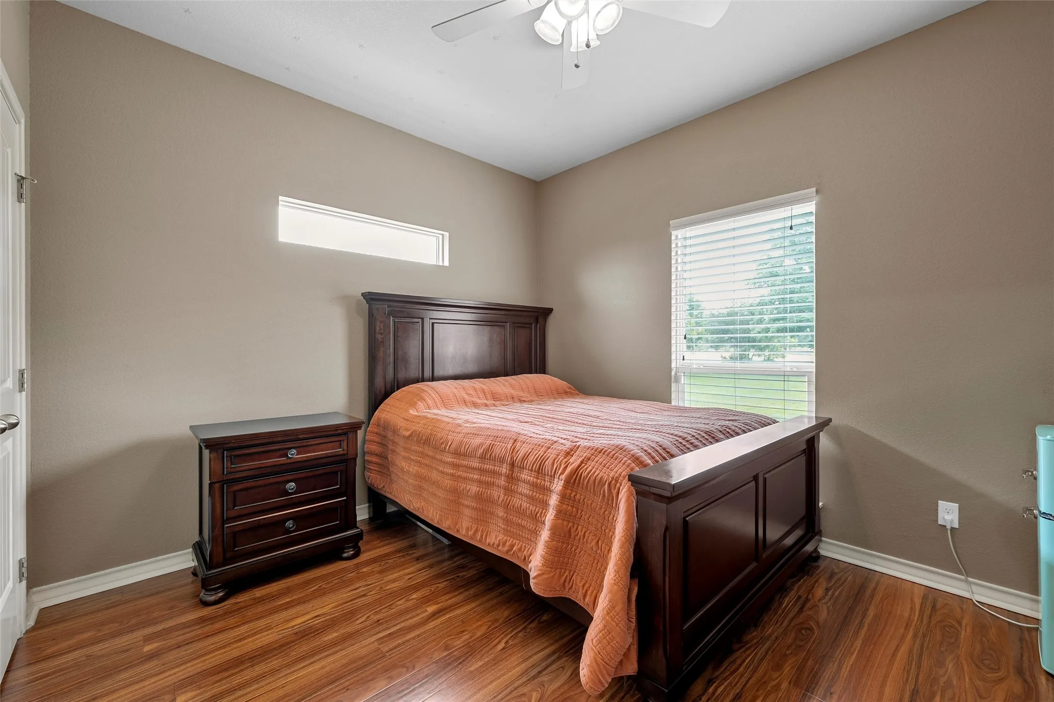 Single Family Residence For Sale in Mc Lennan County , 1117 Downsville Road, Robinson, Texas 76706, 4 Bedroom, 3 Bathroom, Garage spaces, 2,136 Sqft, built in 2013, mls#21334975, Real Estate Agent in Robinson, Homes For Sale in Mc Lennan county, Homes For Sale in Robinson, Realtor in Robinson Texas, Real Estate Brokerage Independent Realty Texas, Luminita Cordes Realtor