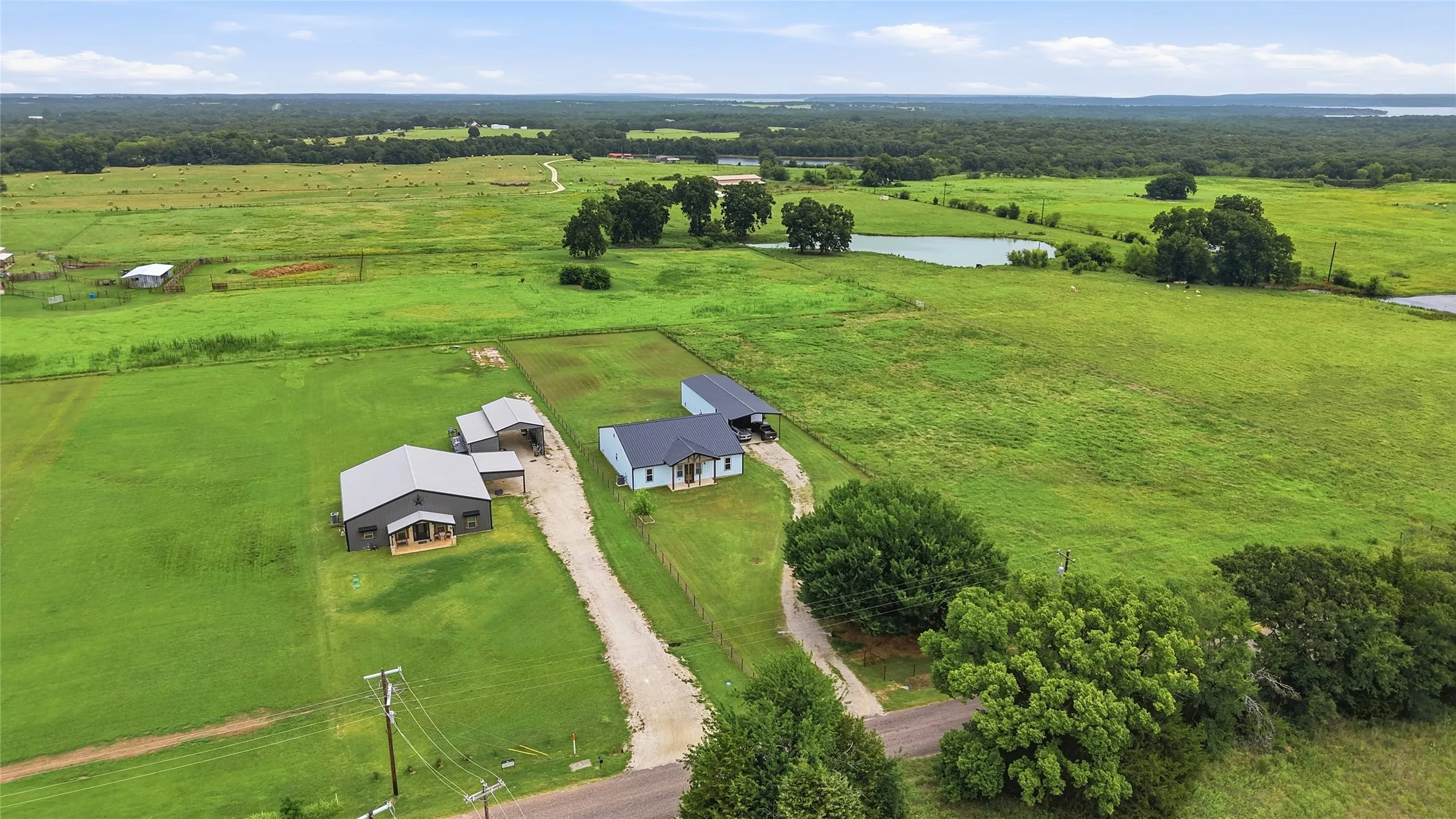 Single Family Residence For Sale in Grayson County , 119 Arkansas Road, Sadler, Texas 76264, 3 Bedrooms, 3 Bathrooms, Garage spaces, 2,218 Sqft, built in 2023, Price $555,000, mls#21333164, Real Estate Agent in Sadler, Homes For Sale in Grayson county, Homes For Sale in Sadler, Realtor in Sadler Texas, Real Estate Brokerage Independent Realty Texas, Luminita Cordes Realtor