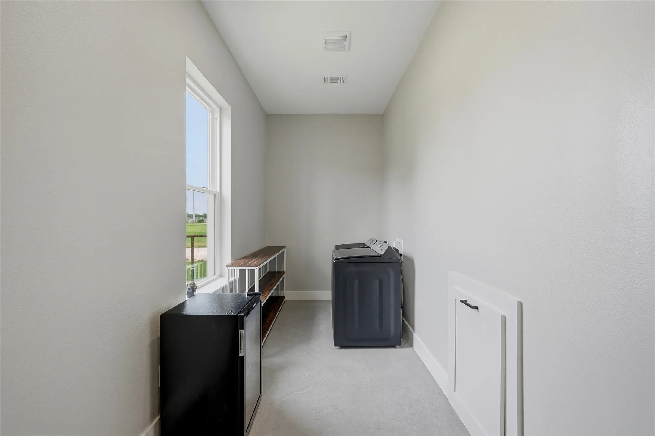 Single Family Residence For Sale in Grayson County , 119 Arkansas Road, Sadler, Texas 76264, 3 Bedrooms, 3 Bathrooms, Garage spaces, 2,218 Sqft, built in 2023, Price $555,000, mls#21333164, Real Estate Agent in Sadler, Homes For Sale in Grayson county, Homes For Sale in Sadler, Realtor in Sadler Texas, Real Estate Brokerage Independent Realty Texas, Luminita Cordes Realtor