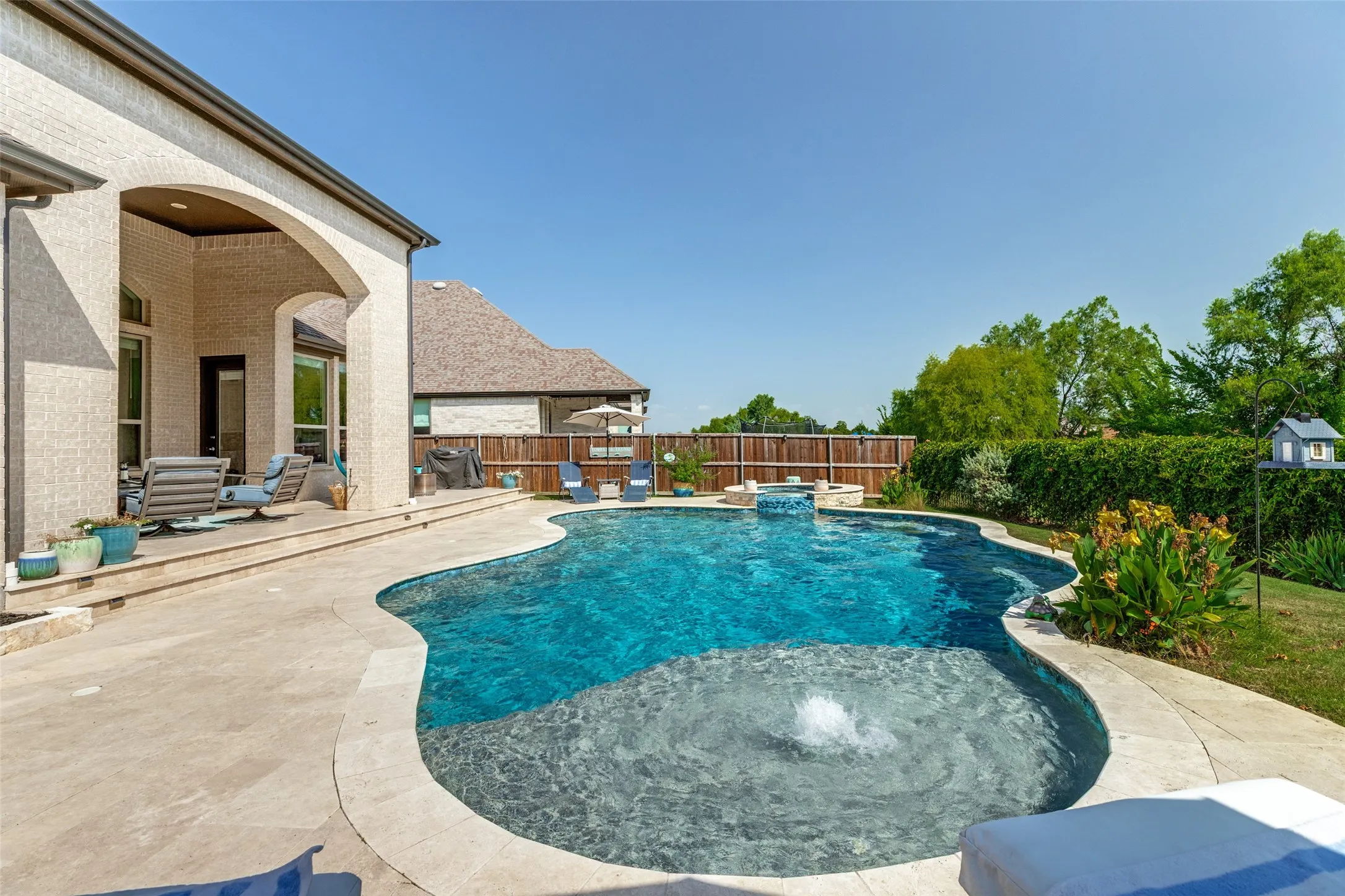 Single Family Residence For Sale in Collin County , 2506 Patton Drive, Melissa, Texas 75454, 5 Bedroom, 4 Bathroom, 4 Garage spaces, 3,801 Sqft, built in 2020, mls#21335156, Real Estate Agent in Melissa, Homes For Sale in Collin county, Homes For Sale in Melissa, Realtor in Melissa Texas, Real Estate Brokerage Independent Realty Texas, Luminita Cordes Realtor