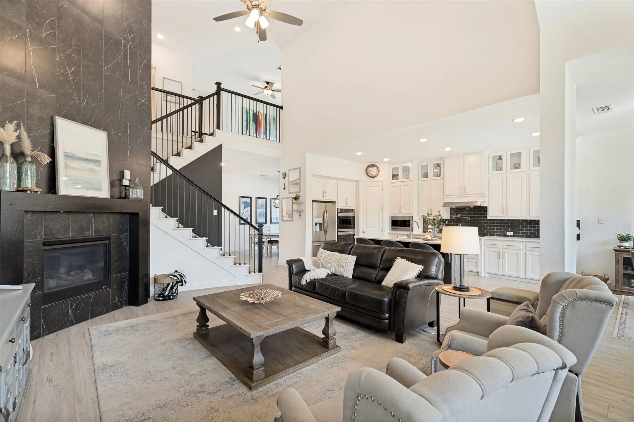 Single Family Residence For Sale in Collin County , 2506 Patton Drive, Melissa, Texas 75454, 5 Bedroom, 4 Bathroom, 4 Garage spaces, 3,801 Sqft, built in 2020, mls#21335156, Real Estate Agent in Melissa, Homes For Sale in Collin county, Homes For Sale in Melissa, Realtor in Melissa Texas, Real Estate Brokerage Independent Realty Texas, Luminita Cordes Realtor