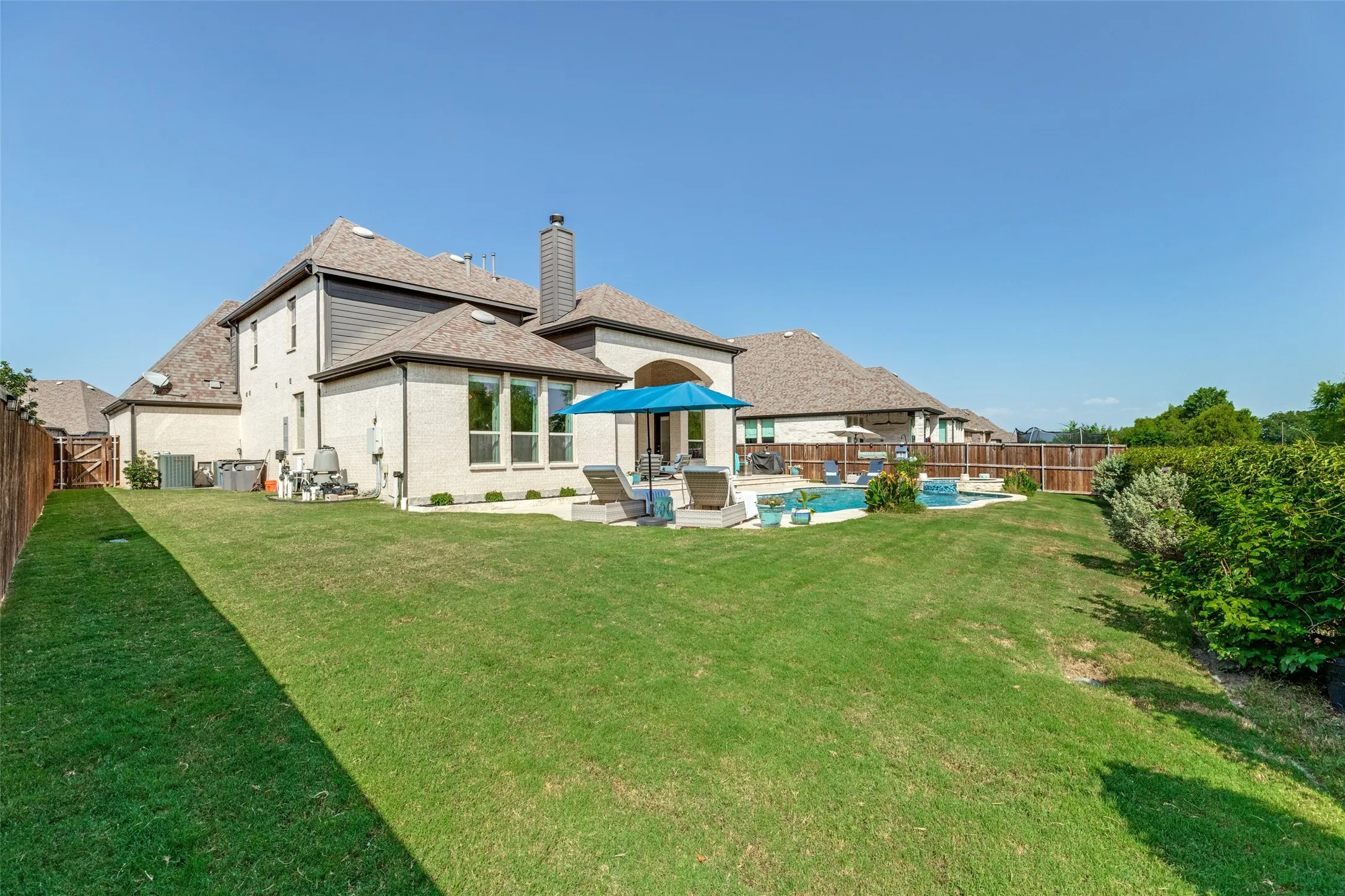 Single Family Residence For Sale in Collin County , 2506 Patton Drive, Melissa, Texas 75454, 5 Bedroom, 4 Bathroom, 4 Garage spaces, 3,801 Sqft, built in 2020, mls#21335156, Real Estate Agent in Melissa, Homes For Sale in Collin county, Homes For Sale in Melissa, Realtor in Melissa Texas, Real Estate Brokerage Independent Realty Texas, Luminita Cordes Realtor