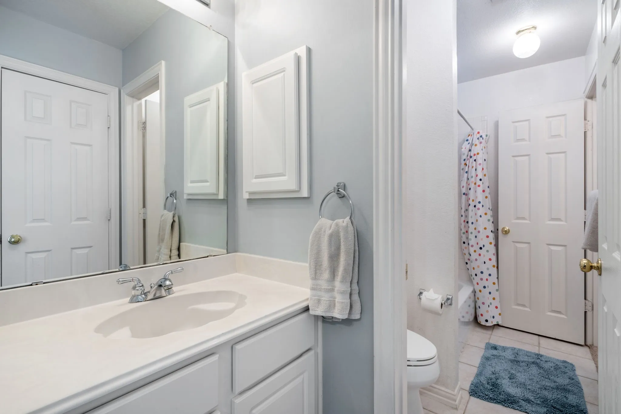 Single Family Residence For Sale in Denton County , 1714 Montura Lane, Frisco, Texas 75033, 4 Bedroom, 4 Bathroom, 2 Garage spaces, 2,927 Sqft, built in 2000, mls#21334987, Real Estate Agent in Frisco, Homes For Sale in Denton county, Homes For Sale in Frisco, Realtor in Frisco Texas, Real Estate Brokerage Independent Realty Texas, Luminita Cordes Realtor