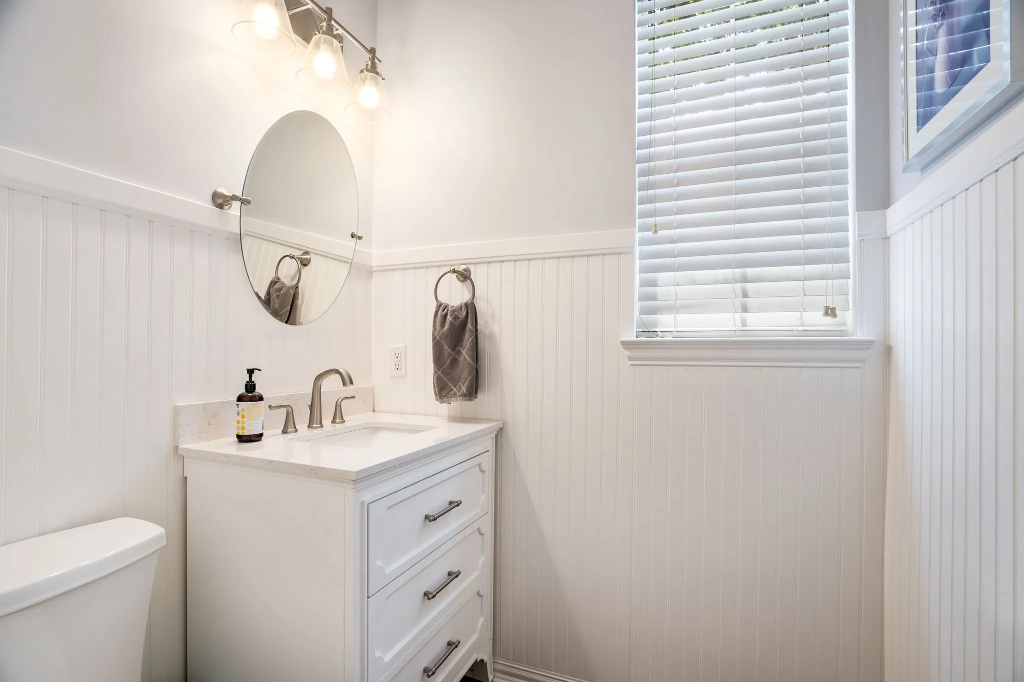 Downstairs half bathroom