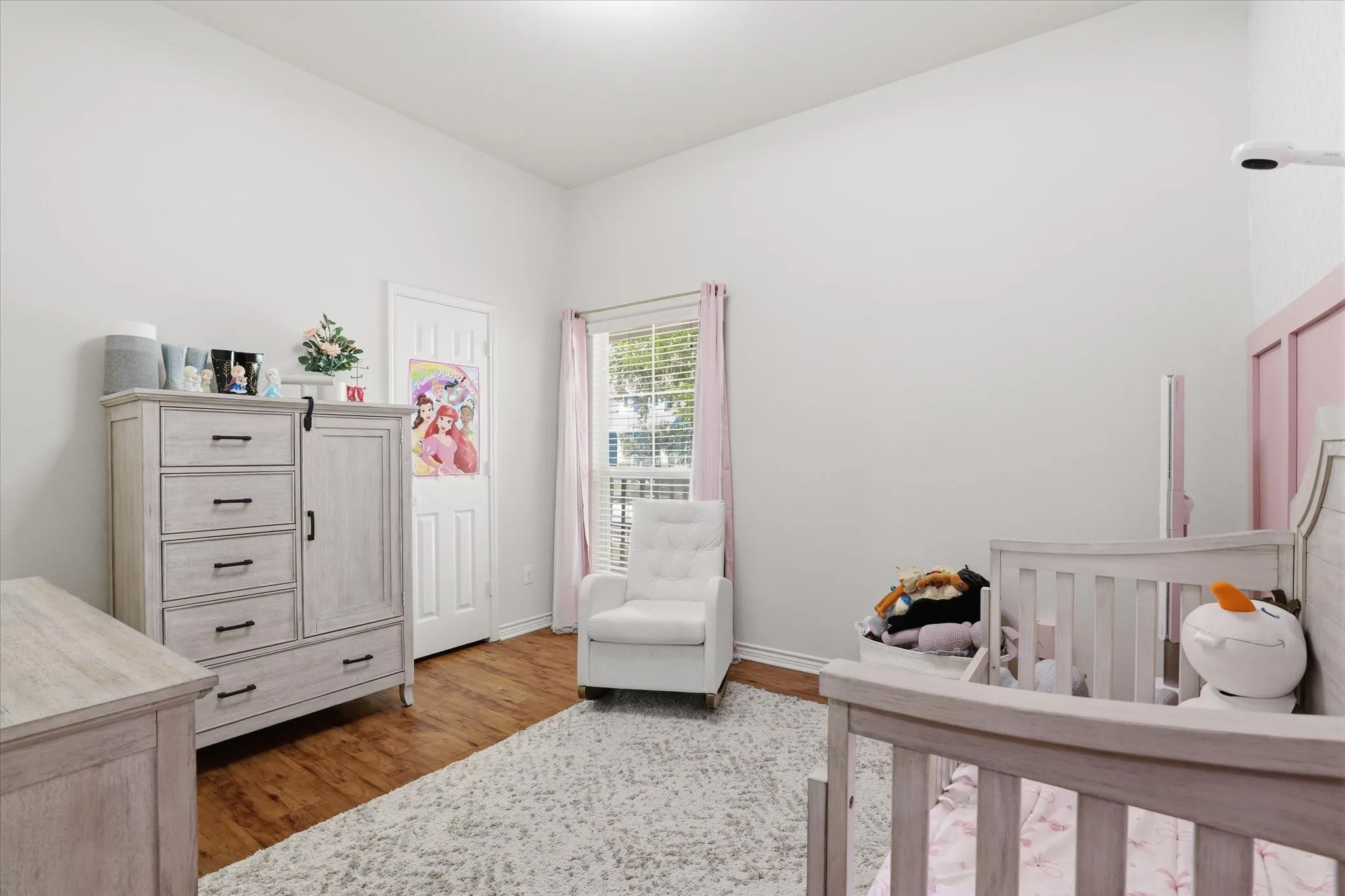 Single Family Residence For Sale in Denton County , 1408 Mountain Laurel Drive, Savannah, Texas 76227, 4 Bedroom, 2 Bathroom, 2 Garage spaces, 2,136 Sqft, built in 2004, mls#21334959, Real Estate Agent in Savannah, Homes For Sale in Denton county, Homes For Sale in Savannah, Realtor in Savannah Texas, Real Estate Brokerage Independent Realty Texas, Luminita Cordes Realtor
