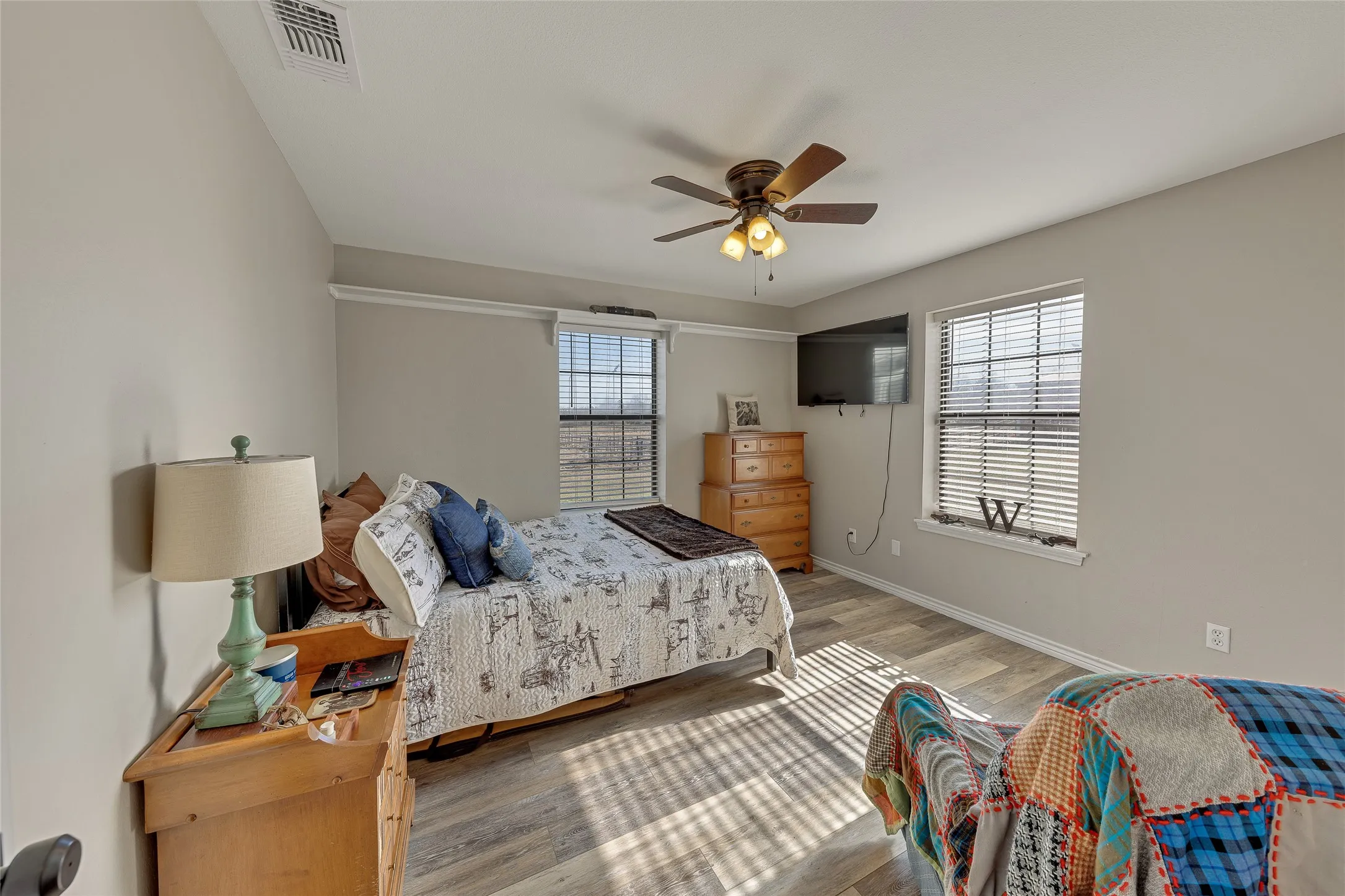 Farm For Sale in Wood County , 283 County Road 4440, Winnsboro, Texas 75494, 4 Bedrooms, 3 Bathrooms, Garage spaces, 2,400 Sqft, built in 1998, Price $697,000, mls#21335189, Real Estate Agent in Winnsboro, Homes For Sale in Wood county, Homes For Sale in Winnsboro, Realtor in Winnsboro Texas, Real Estate Brokerage Independent Realty Texas, Luminita Cordes Realtor