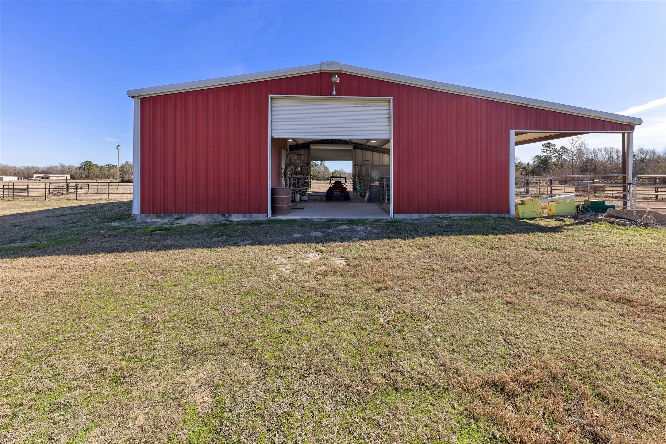 Farm For Sale in Wood County , 283 County Road 4440, Winnsboro, Texas 75494, 4 Bedrooms, 3 Bathrooms, Garage spaces, 2,400 Sqft, built in 1998, Price $697,000, mls#21335189, Real Estate Agent in Winnsboro, Homes For Sale in Wood county, Homes For Sale in Winnsboro, Realtor in Winnsboro Texas, Real Estate Brokerage Independent Realty Texas, Luminita Cordes Realtor