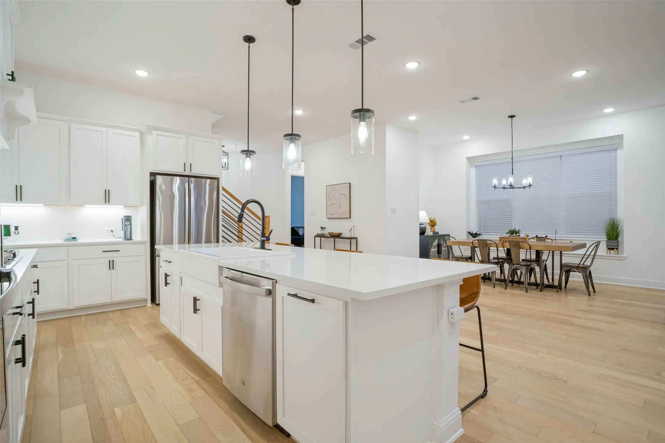 Single Family Residence For Sale in Collin County , 2208 Mercy Way, Wylie, Texas 75098, 5 Bedroom, 3 Bathroom, 2 Garage spaces, 3,174 Sqft, built in 2021, mls#21335183, Real Estate Agent in Wylie, Homes For Sale in Collin county, Homes For Sale in Wylie, Realtor in Wylie Texas, Real Estate Brokerage Independent Realty Texas, Luminita Cordes Realtor